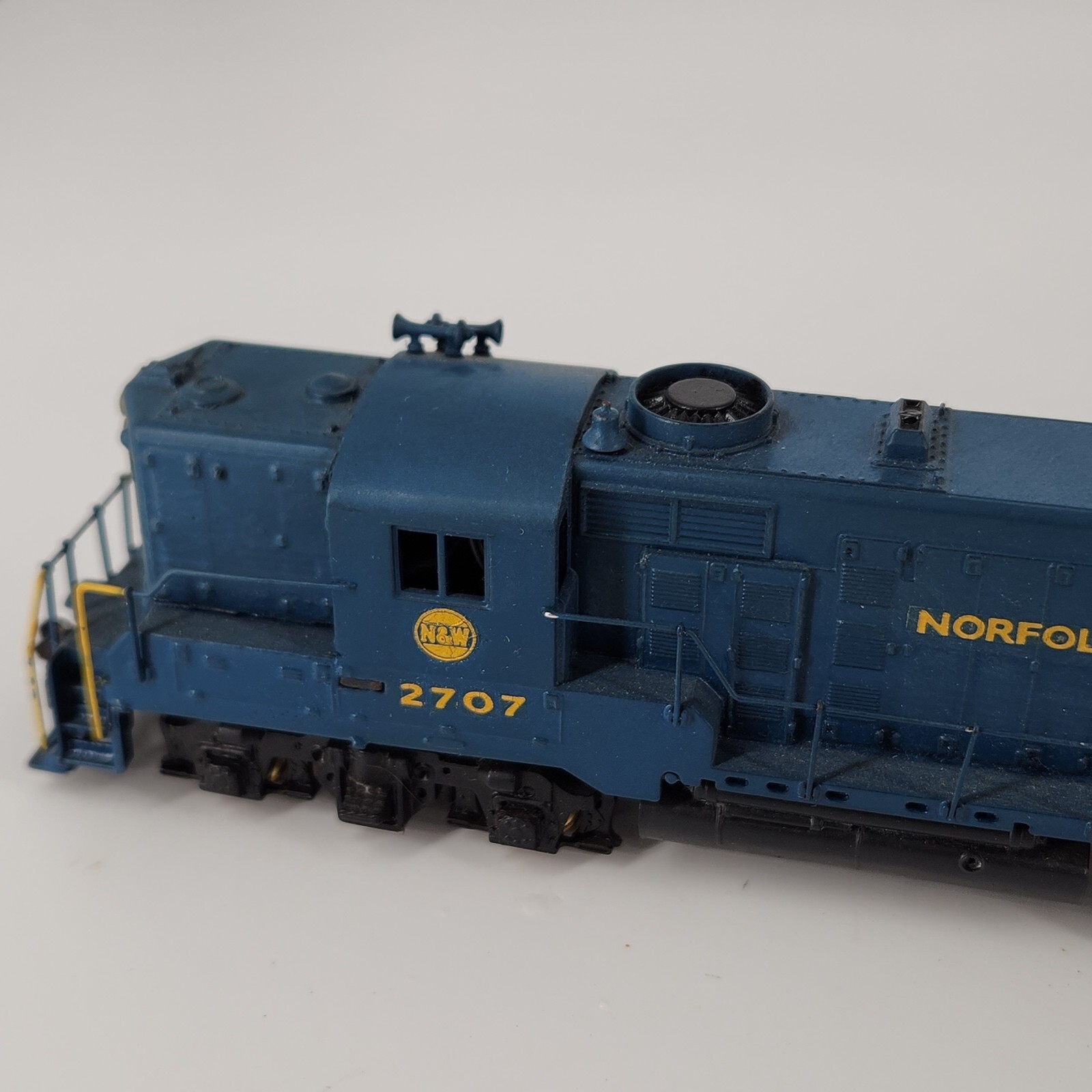 HO Mantua Tyco EMD GP18 Norfolk & Western NW #2707 CUSTOM Kitbashed TESTED KDs