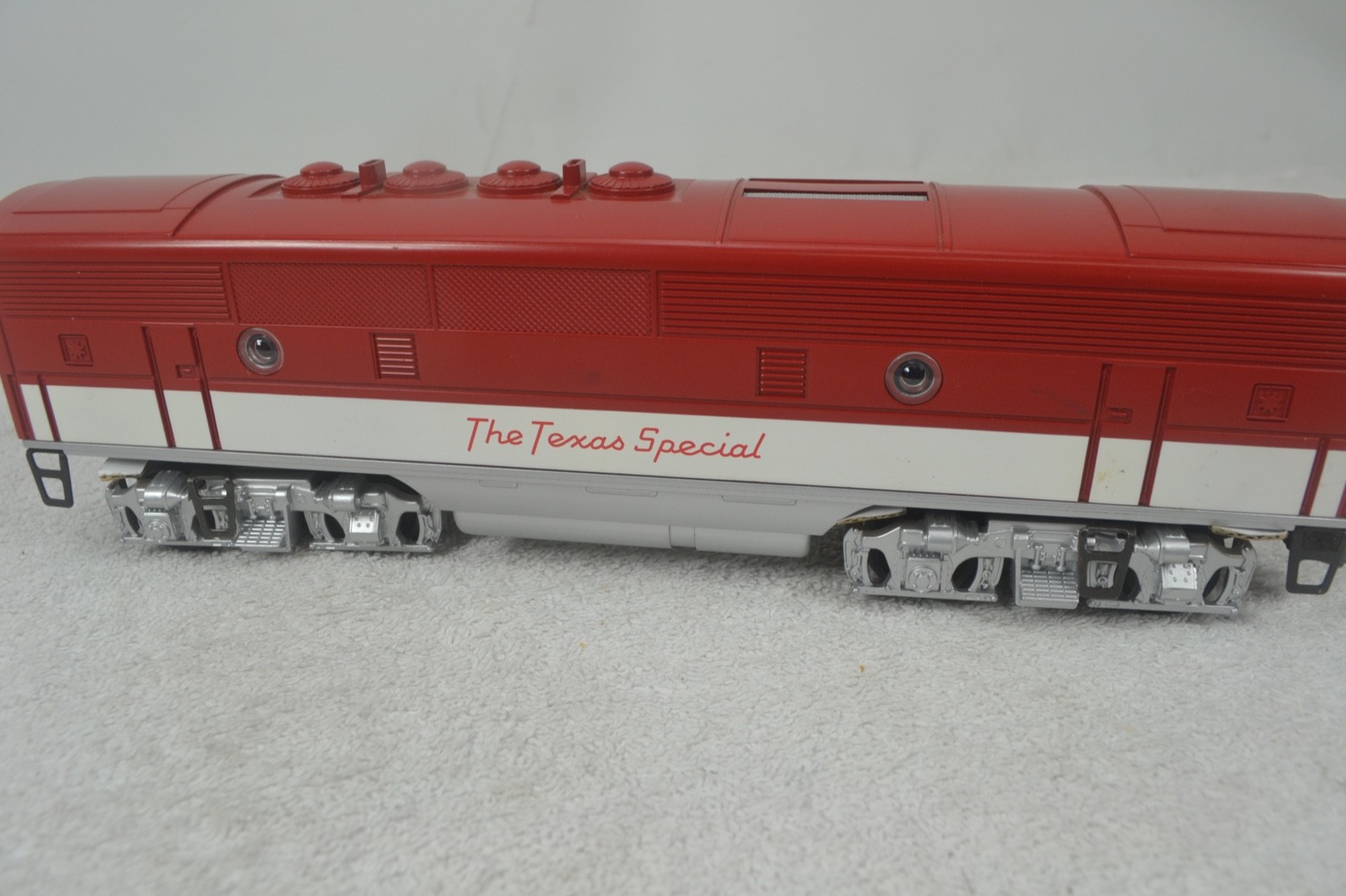 WILLIAMS O GAUGE 2245 TEXAS SPECIAL F-3 DIESEL A-B-A LN-BOXED, LIONEL REMAKE