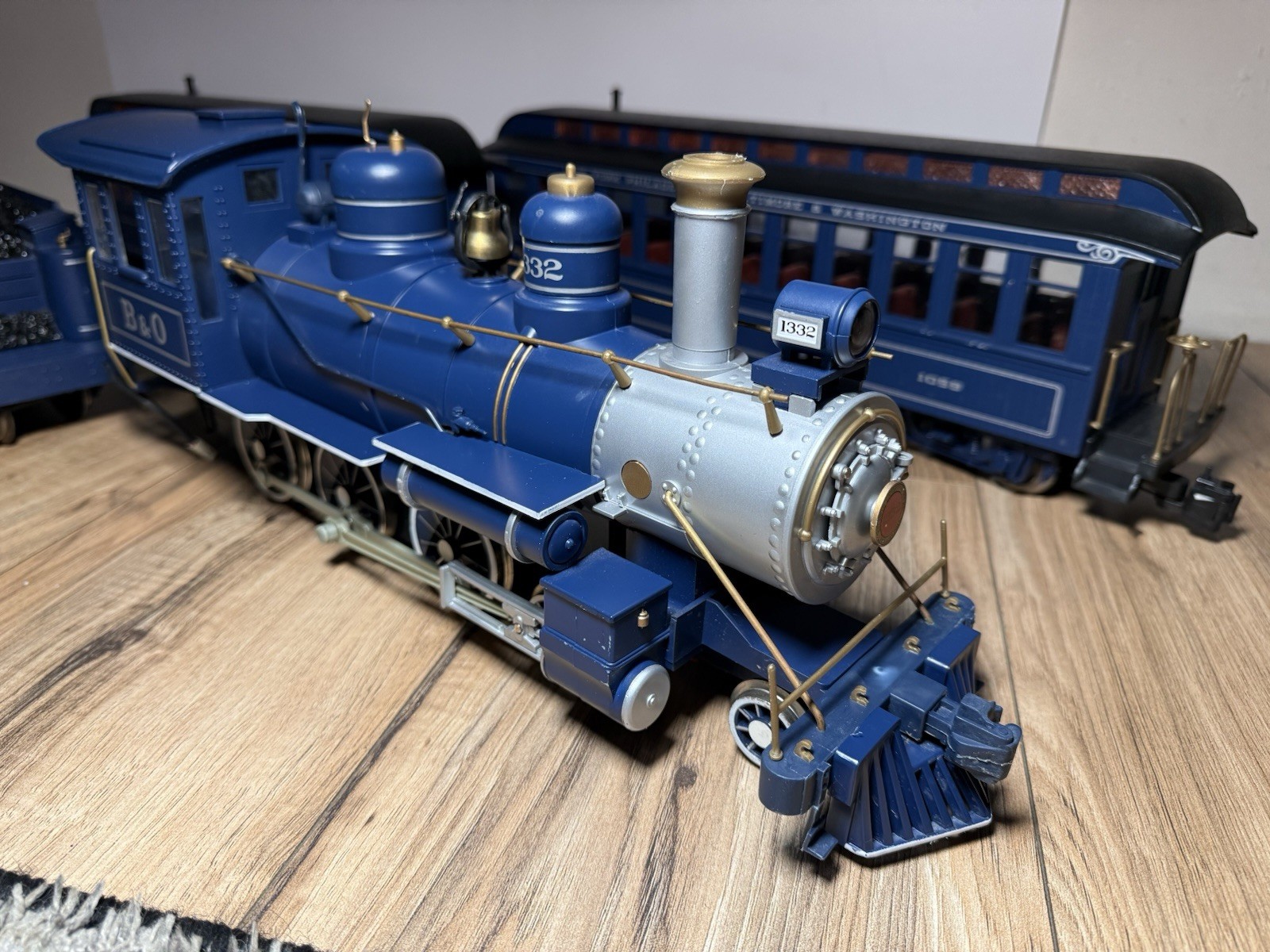 Bachmann Royal Blue line Engine Locomotive B&O1332 U.S. Mail Cars UNTESTED AS-IS