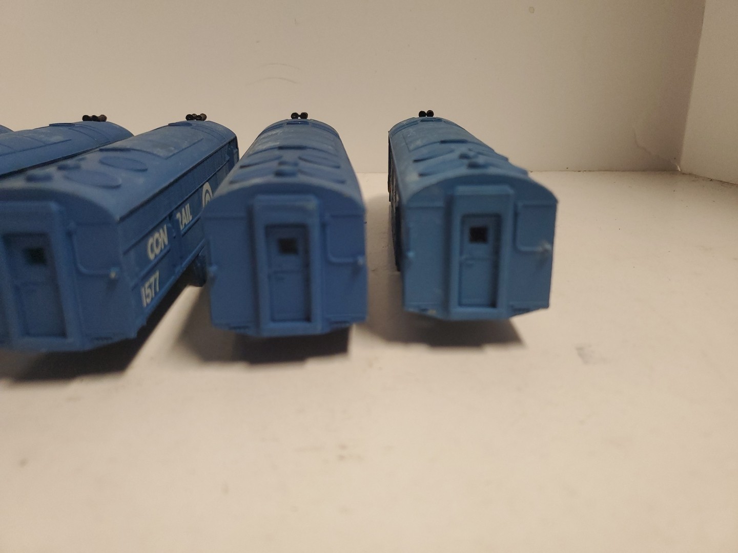 HO Scale / UNBRANDED / DIESEL / CON RAIL 1577 SHELL ONLY Lot Of 5