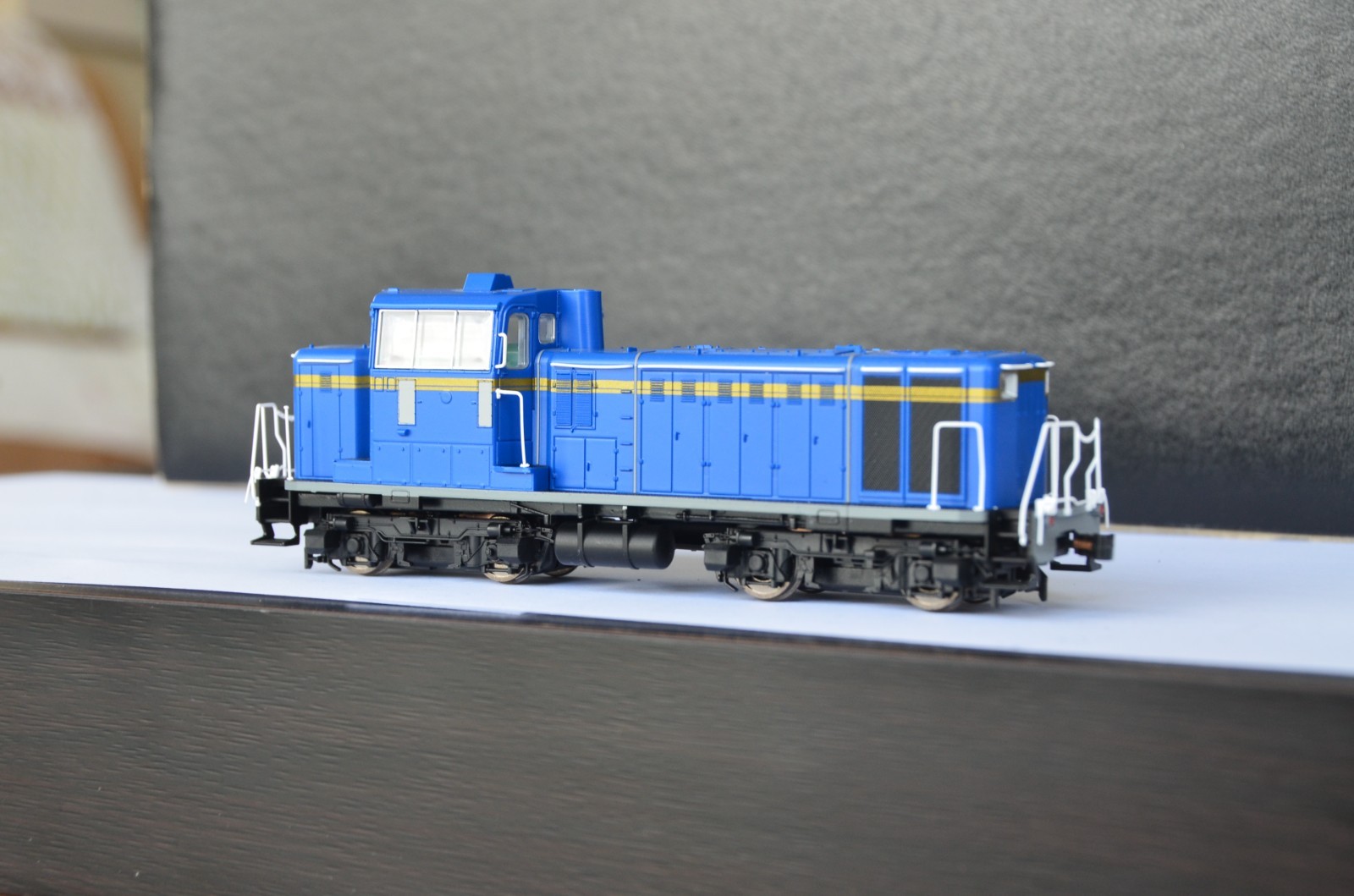 Dauphin Japanese JR Hokutosei DD16 Diesel Engine RARE