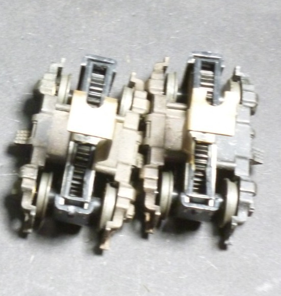 Ho Athearn Diesel locomotive Gp35 4 wheel trucks pair vintage.