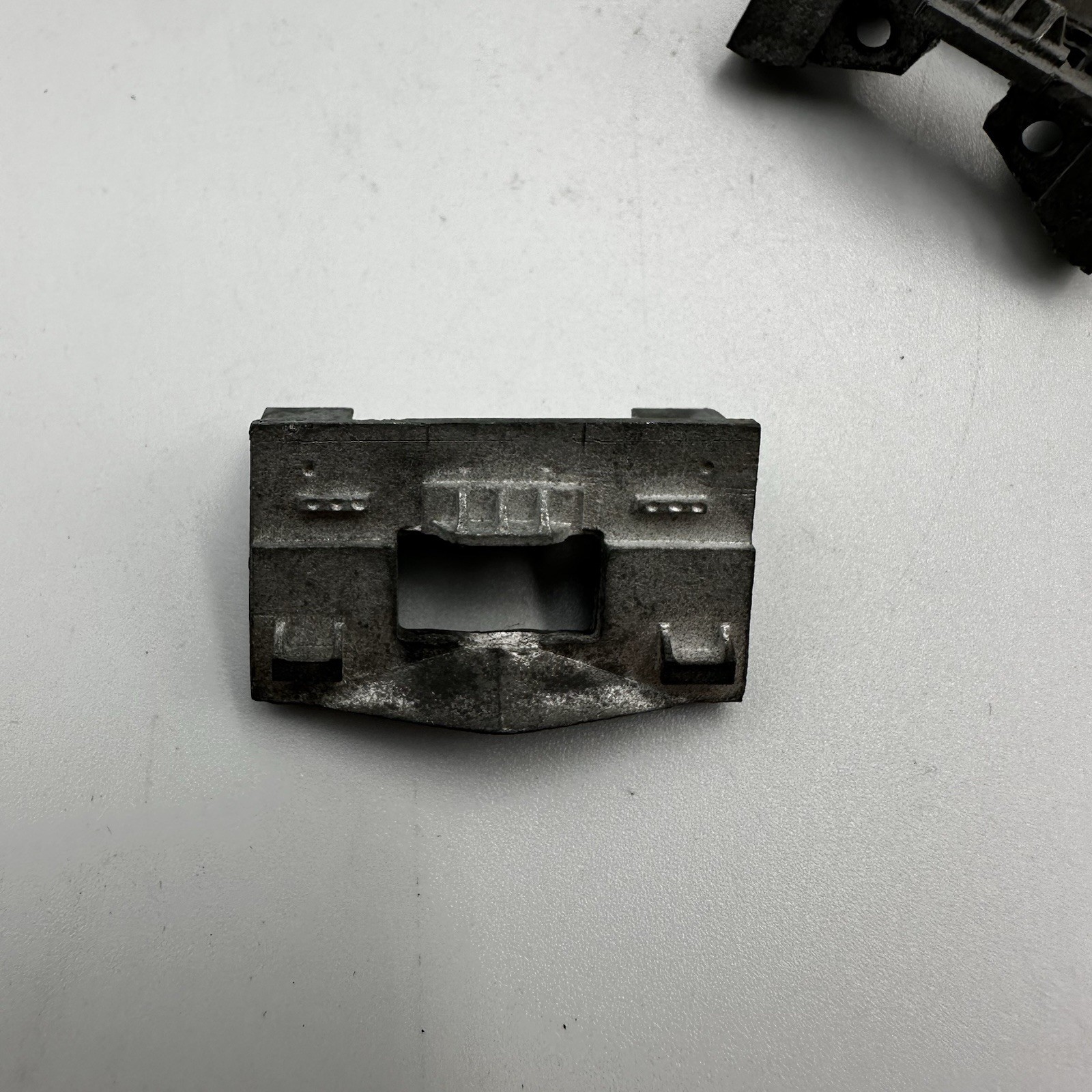 Lot Of 9 Ho Scale Locomotive Metal Front Plow Piece – Great Condition