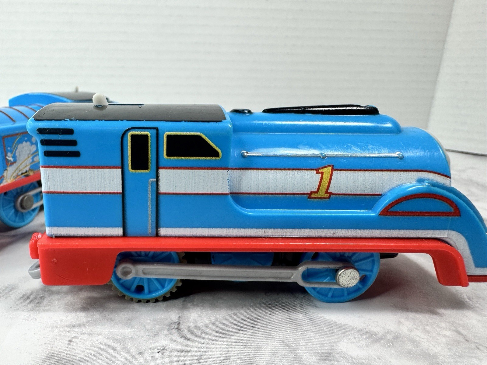 Set Of 2 2013 Trackmaster Mattel Thomas the Train Motorized Train Cars