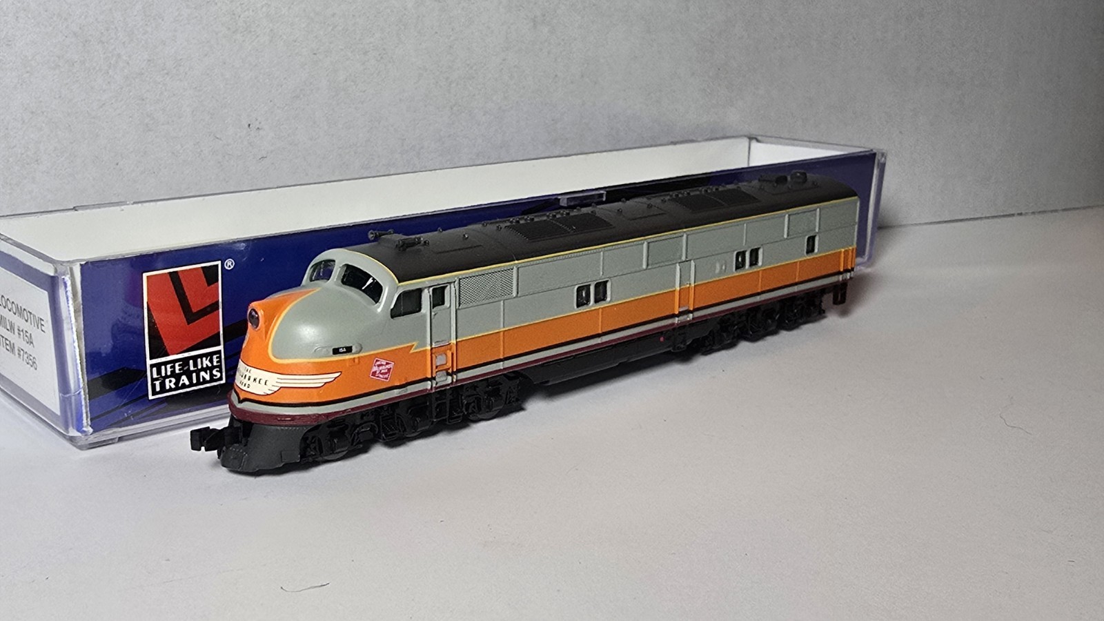 Life Like N Scale Milwaukee Road CMStP&P MILW EMD E6 E6A A Unit #15A Locomotive