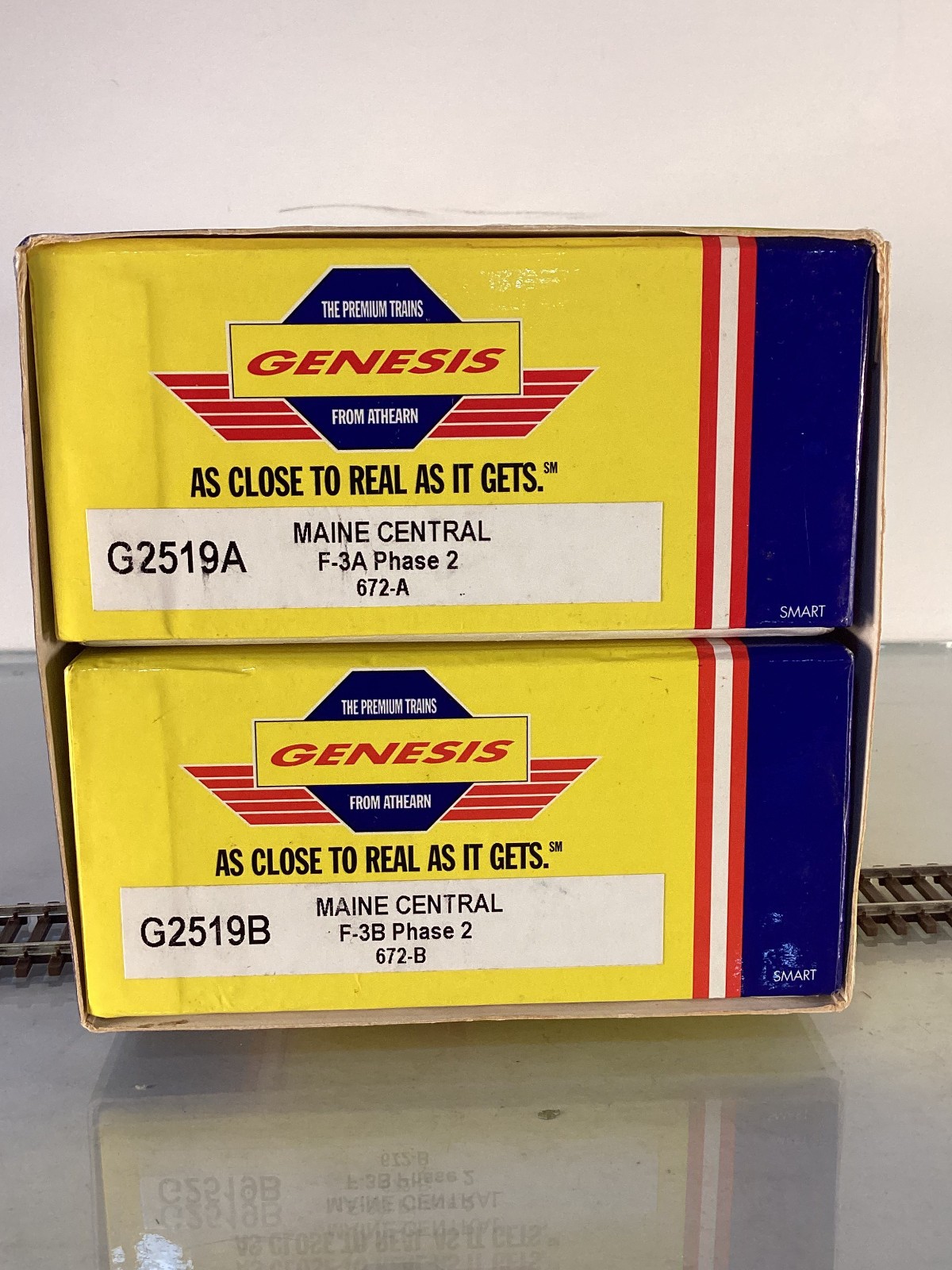 Athearn Genesis HO G2519 A/B F-3 Maine Central Phase 2, Set #671 or #672