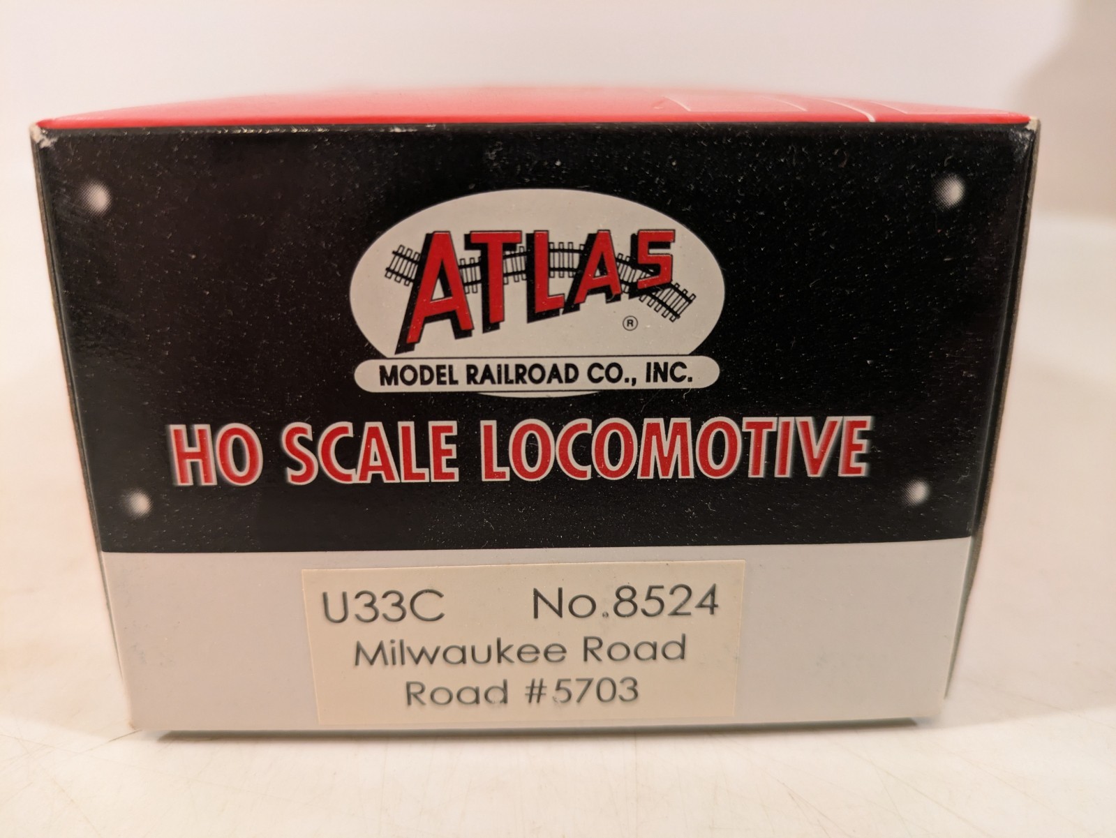 HO GE U33C Milwaukee Road DCC Ready NIB NOS # 8524
