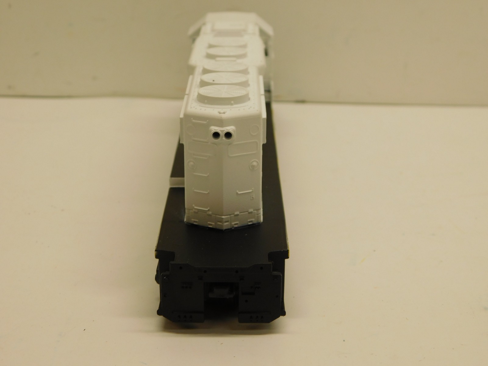 Athearn HO Blue Box Kansas City Southern SD40-2 Engine #678-Unpowered Dummy