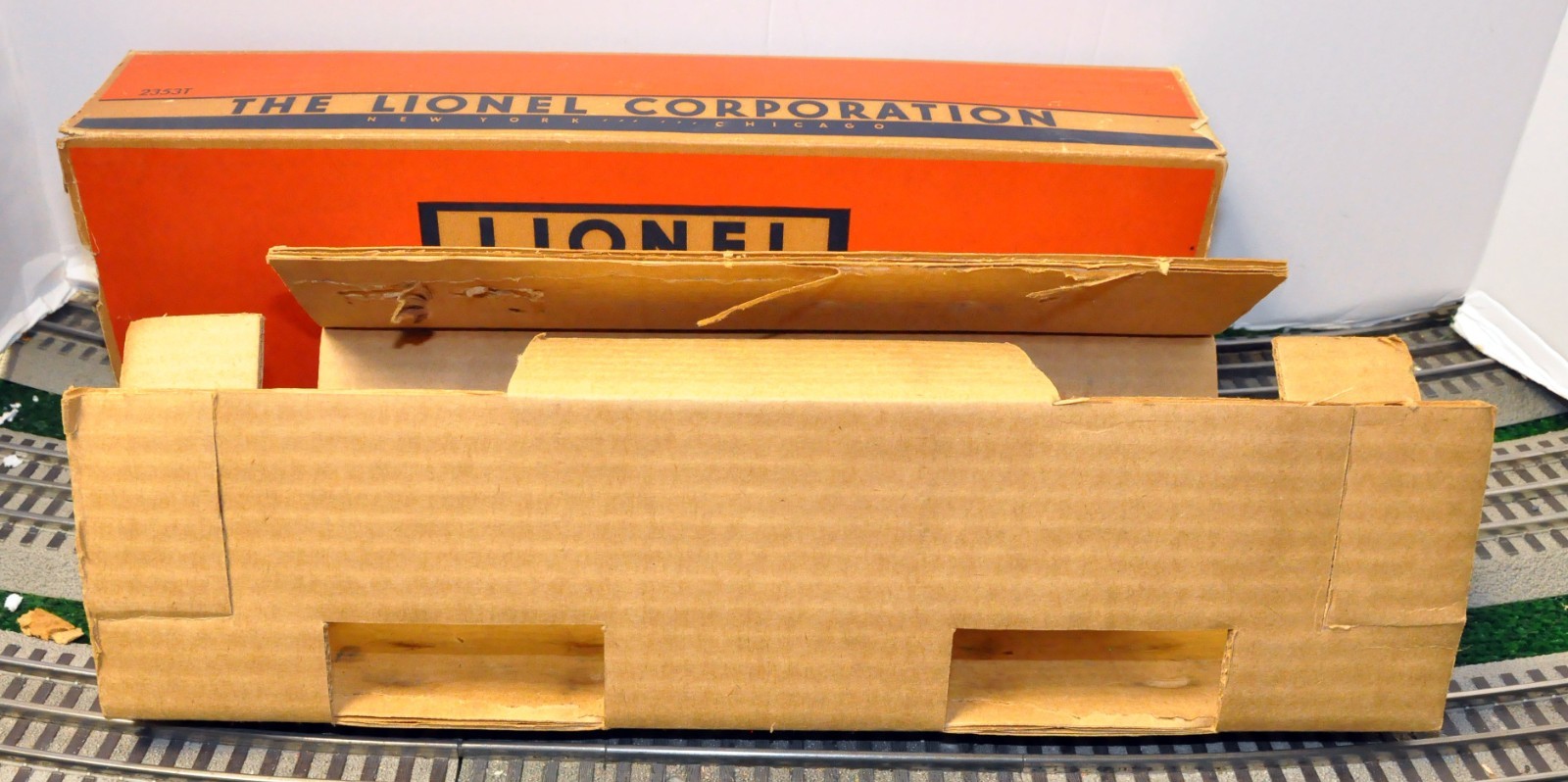 Lionel 2353 Santa Fe F 3 AA-In Original Boxes and Master Carton-Fully Serviced