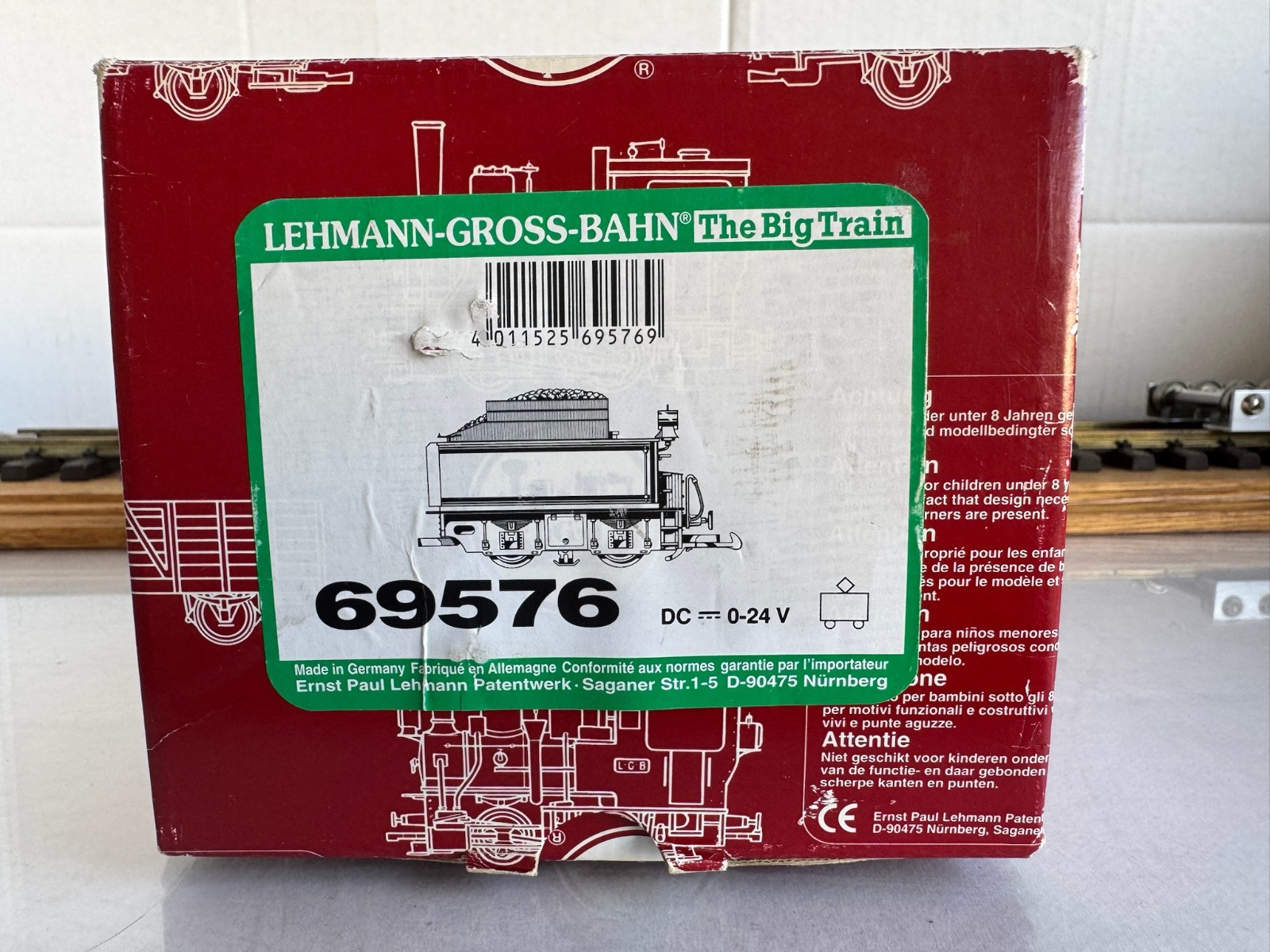 LGB 69576 – Powered Yellow Tender for Stainz Steam Locomotives NEW with box