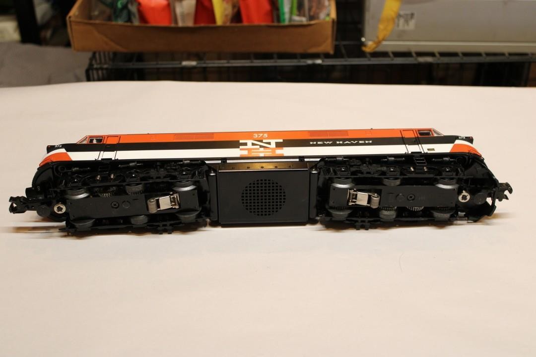 K-Line K2749-0375CV New Haven EP-5 Electric Model Train Engine O Scale