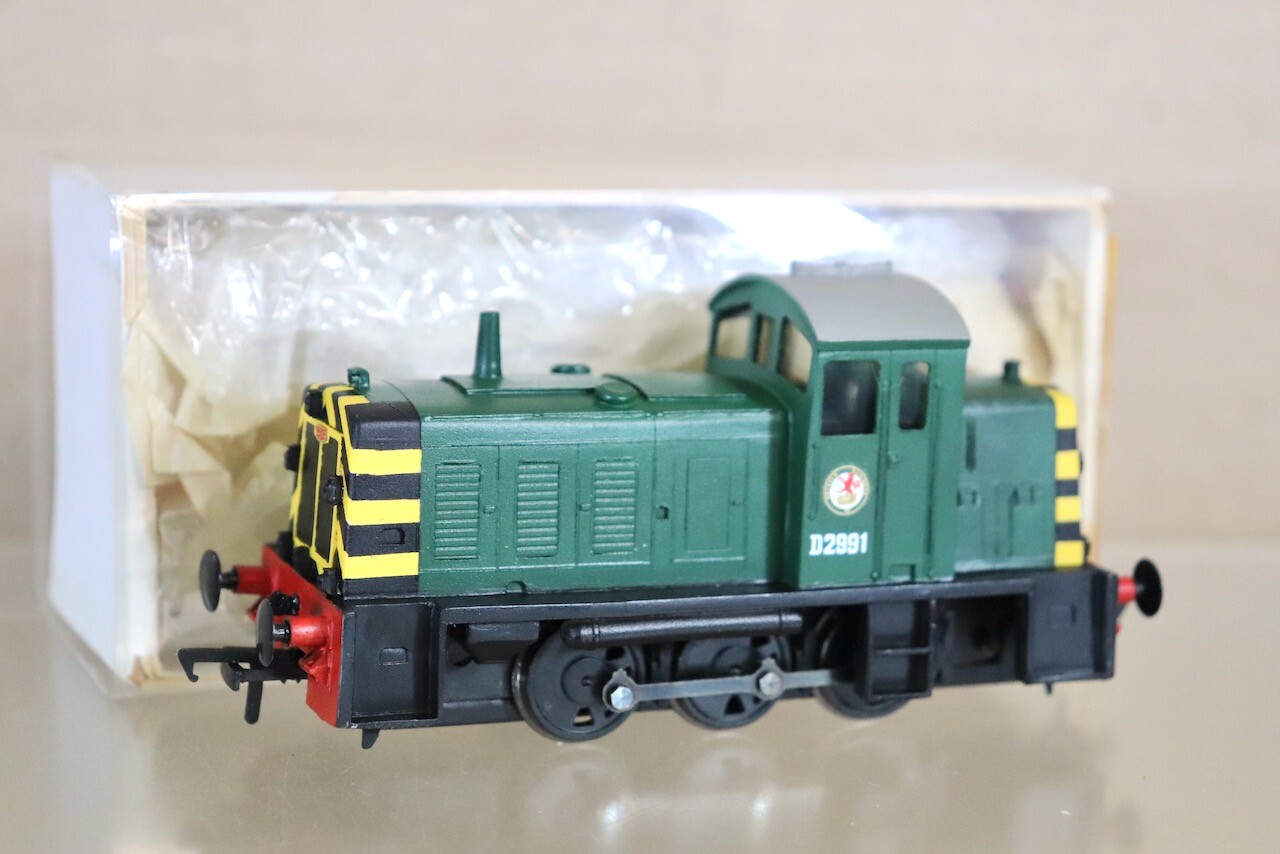 BACHMANN SILVER FOX MODELS KIT BUILT BR GREEN RUSTON CLASS 07 DIESEL LOCO D2991