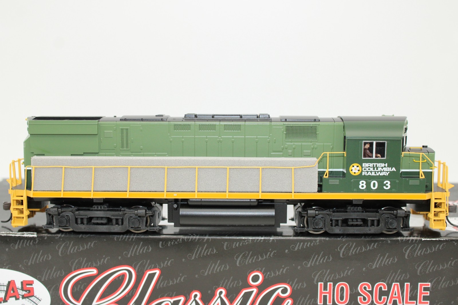 Atlas Classic HO BCOL British Columbia Alco C425 Locomotive #803 DCC Ready