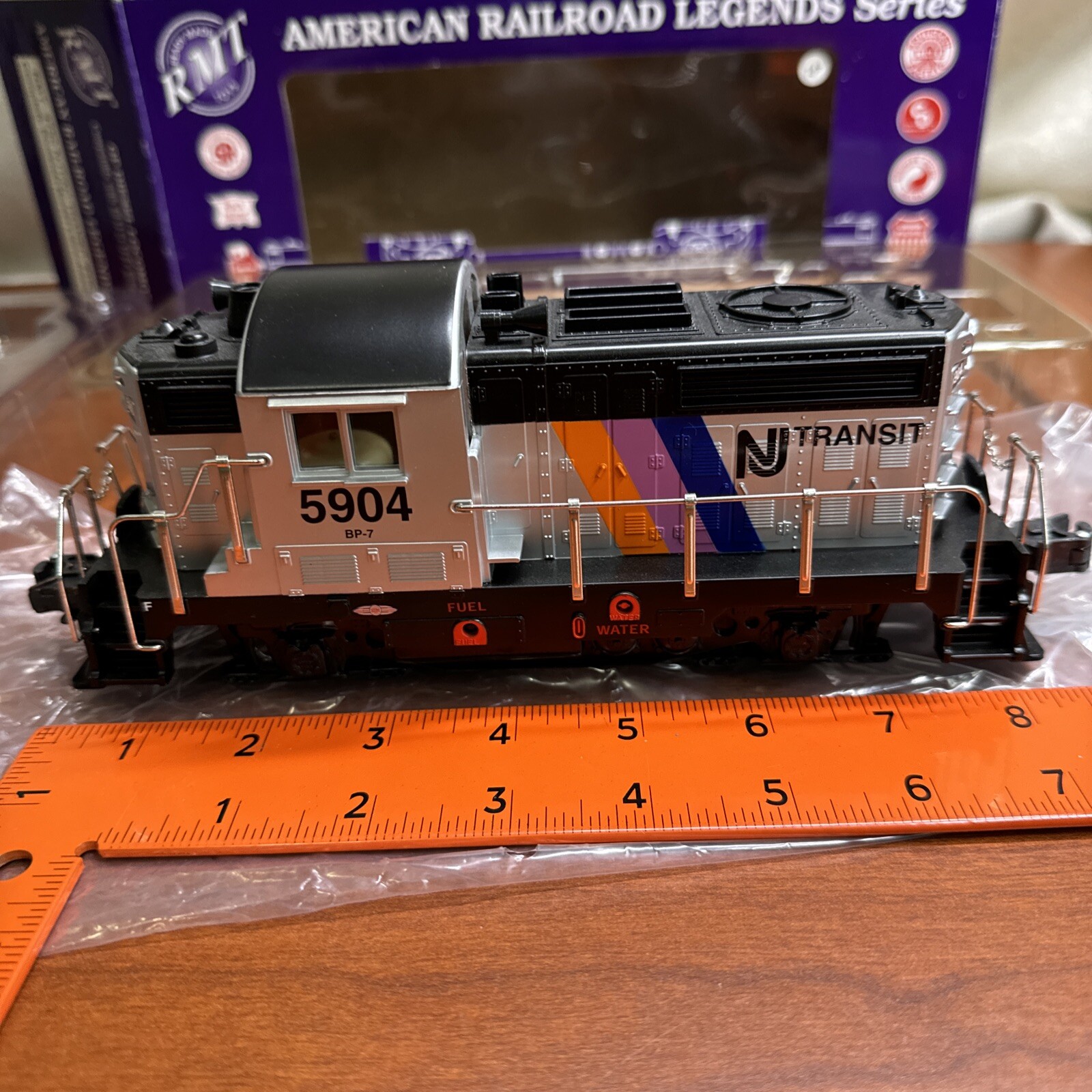 American Railroad Legends RMT-4752 NJT NJ Transit #5904 GP Diesel Locomotive