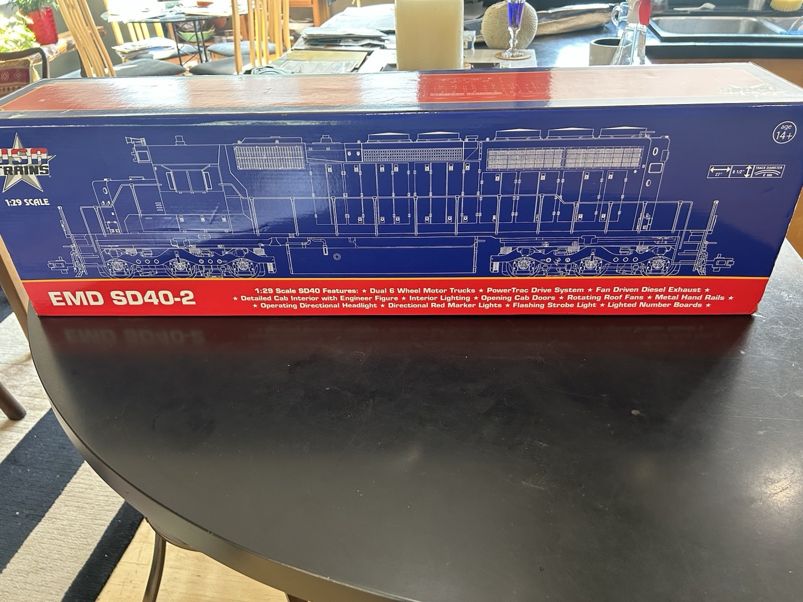 USA Black Widow Southern Pacific SD40-2 Gold Coast Diesel , G Scale, New, Rare