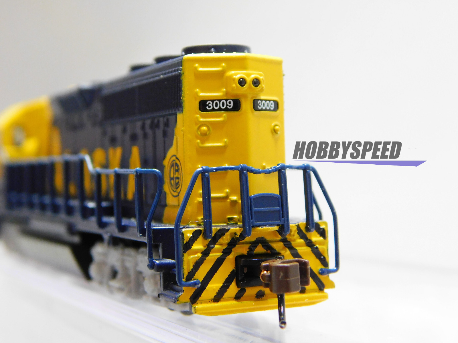 BACHMANN N SCALE ALASKA EMD GP40 LOCOMOTIVE ENGINE #3009 freight BAC63569 NEW