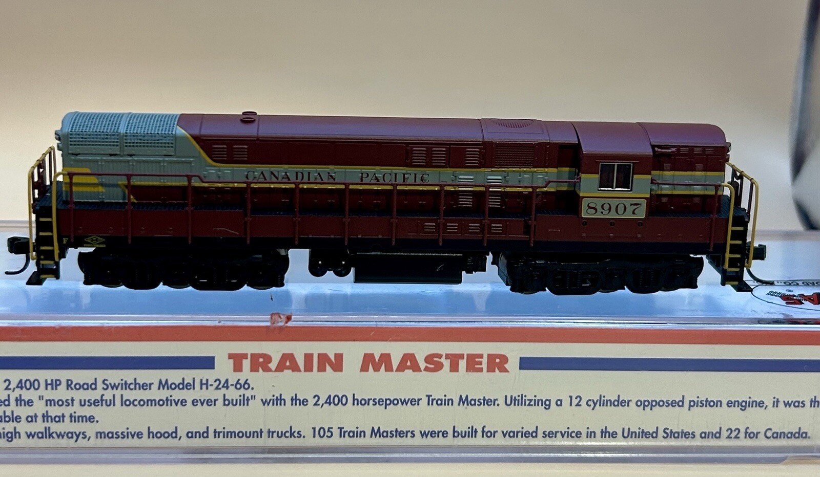 NIB N Scale ATLAS 49563 Train Master Canadian Pacific #8907 DCC ready