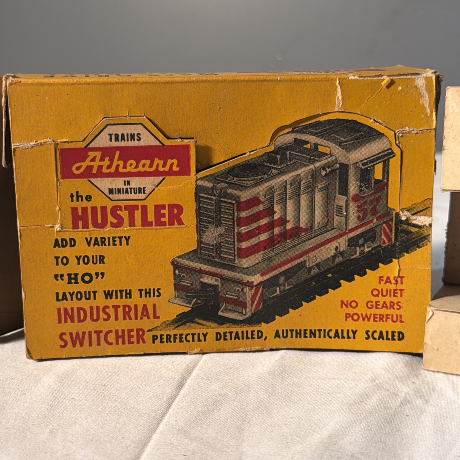 Athearn HO hustler industrial switcher 199-4:95 Cab #56 With Original Box