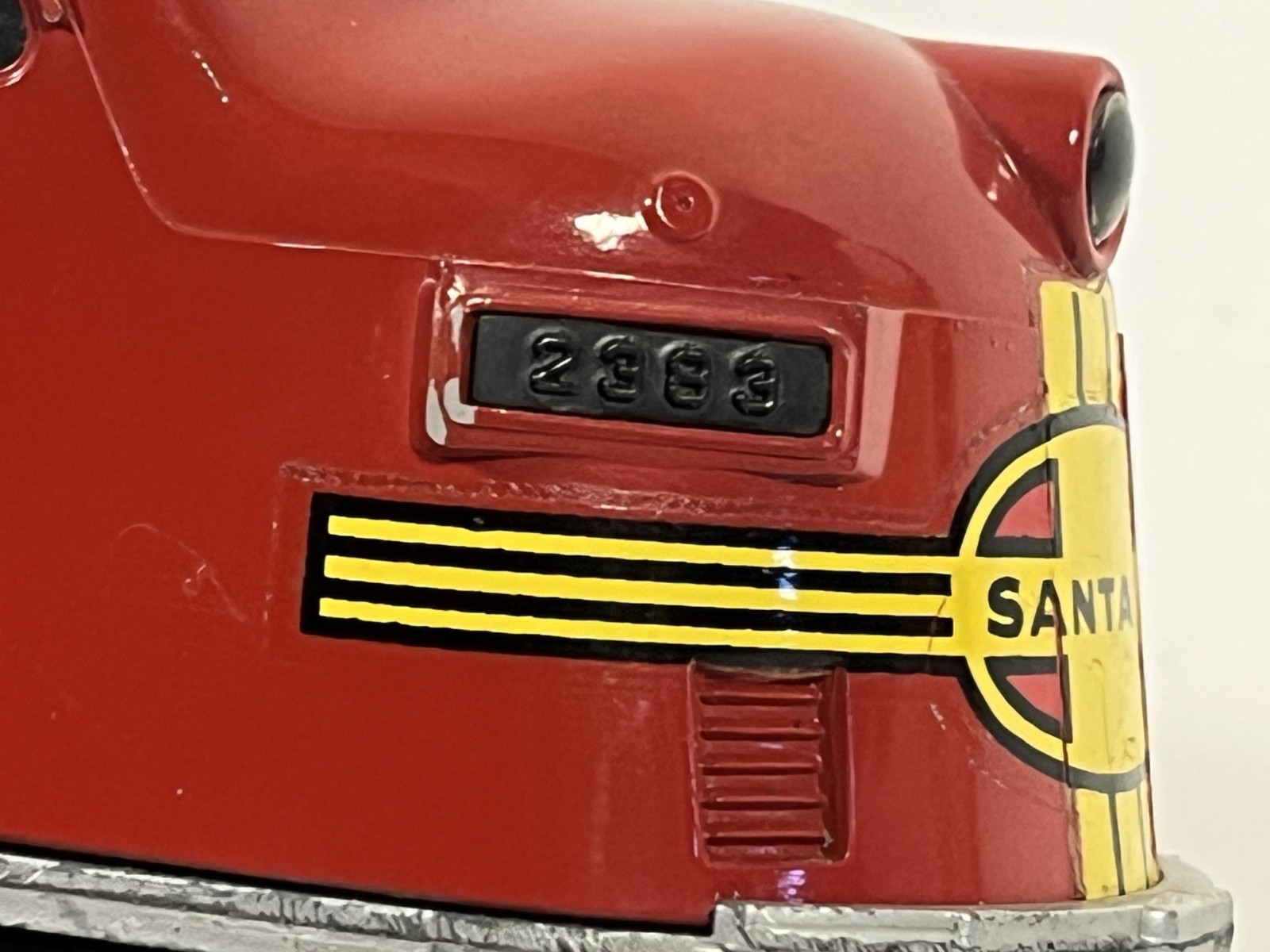 Lionel 2383 Santa Fe F-3 A-A Diesels in wrong boxes 6_20_26