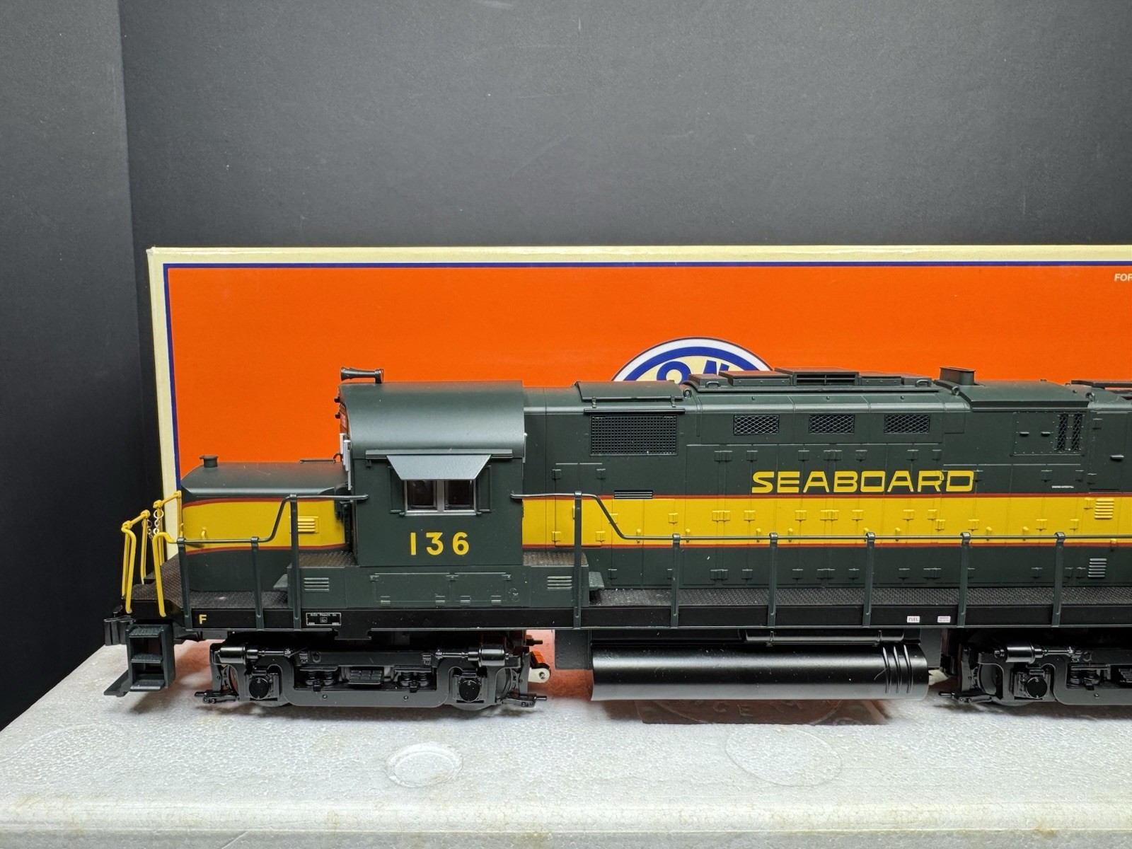 Lionel 6-28219 TMCC Seaboard Alco C-420 diesel engine #136 LNIB