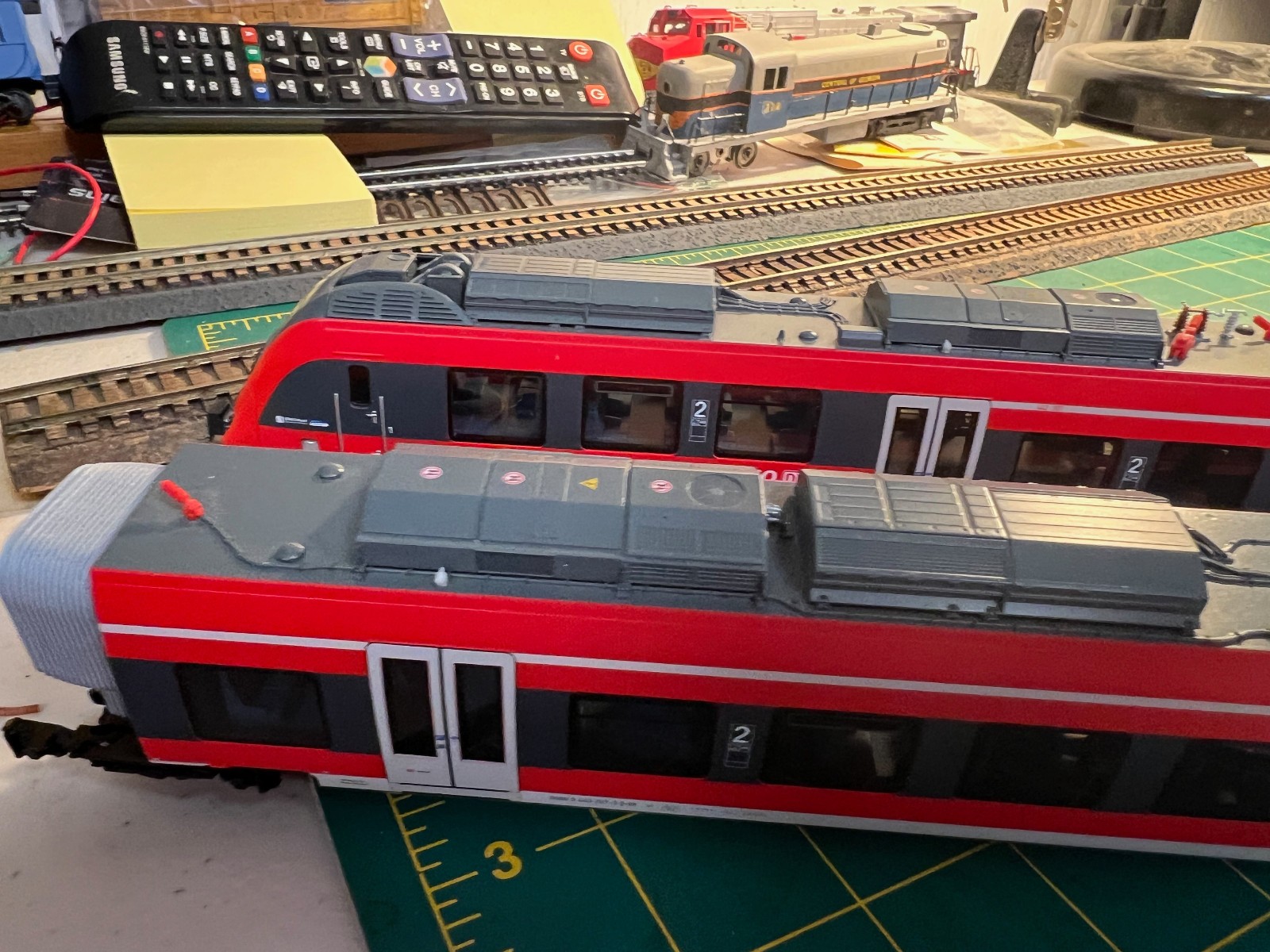SET Piko 59500 HO Scale Piko electric railcar series 442, db, ag DC runs nicely.