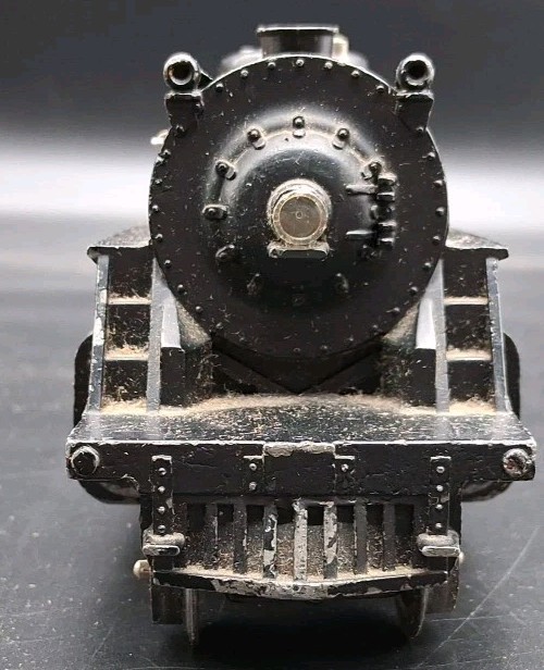 Lionel 1655 Vintage O Lines 2-4-2 Steam Locomotive with 6654W Tender NOT WORKING
