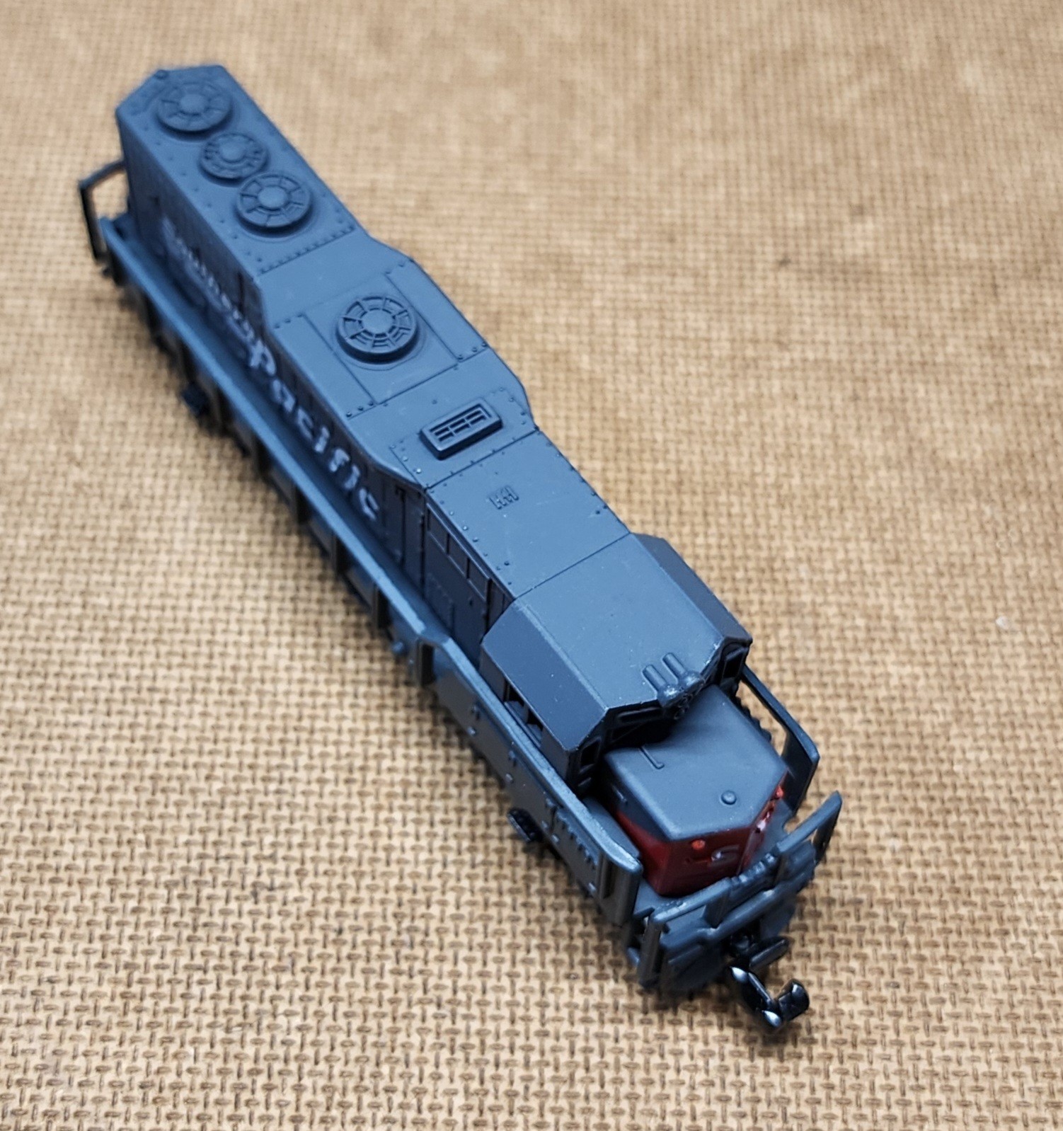 Readers Digest N Scale Southern Pacific Locomotive 9725