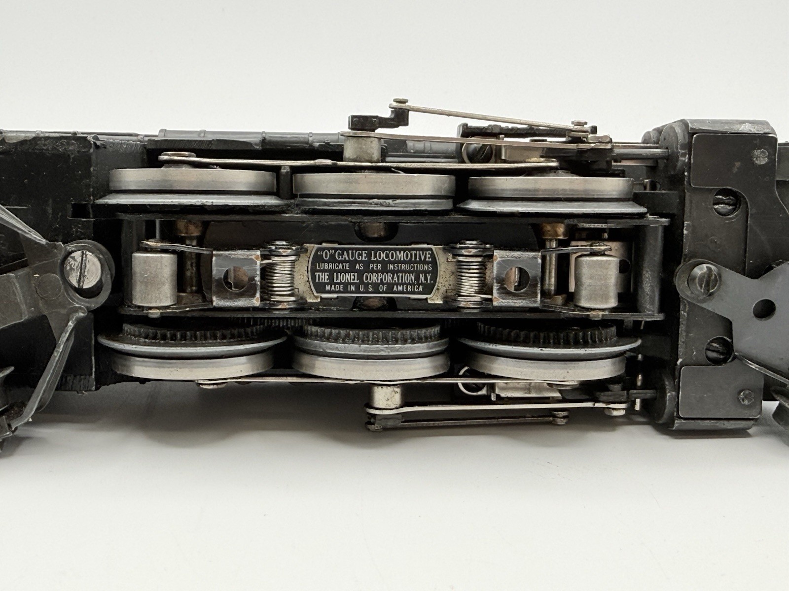 Lionel #675 O Gauge Vintage RR Steam Engine + 2466W Whistle Tender Lionel Lines