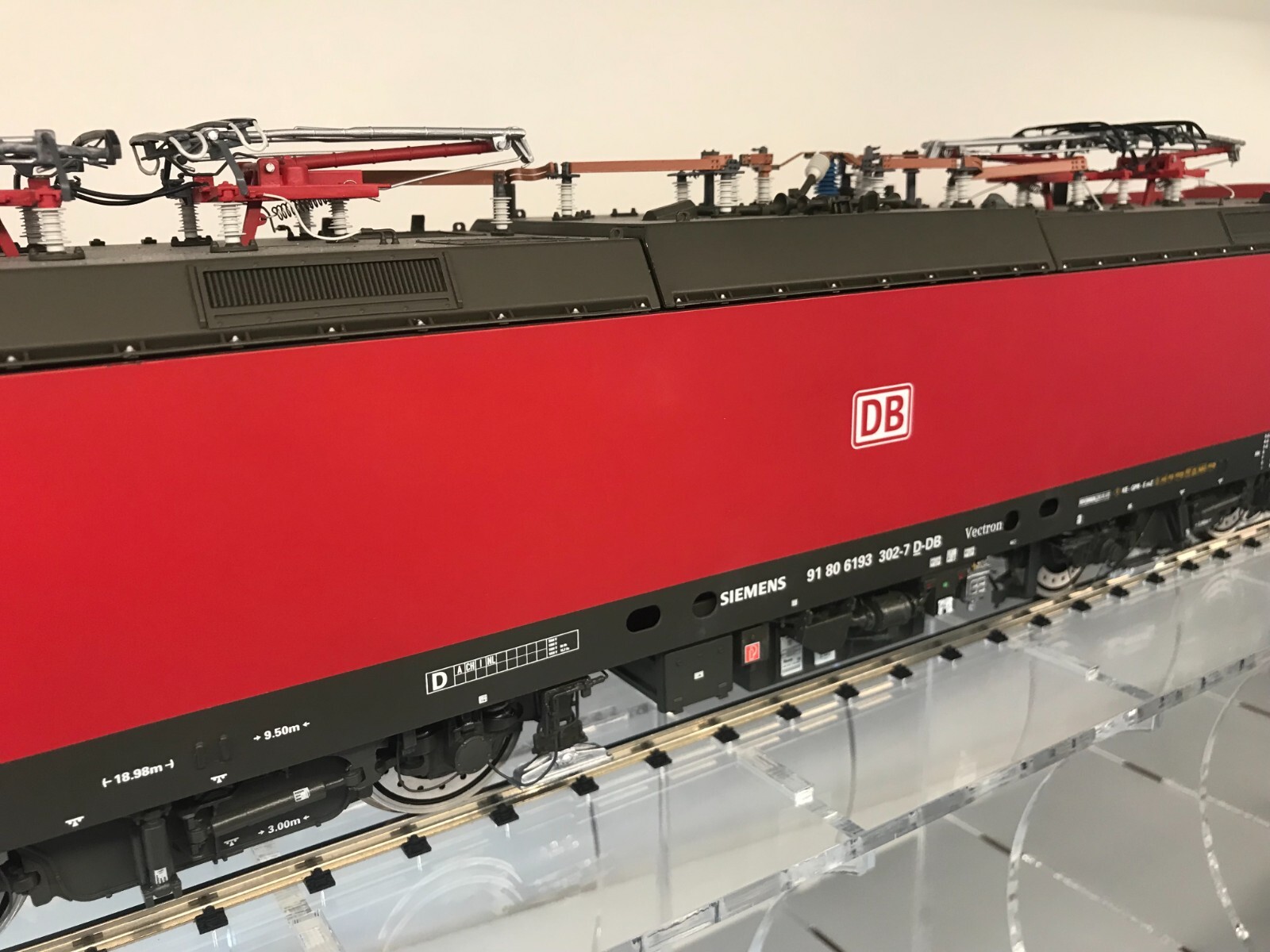 KM1 Vectron Track 1 E-Lok Limited Various Variants To Choose From For Kiss