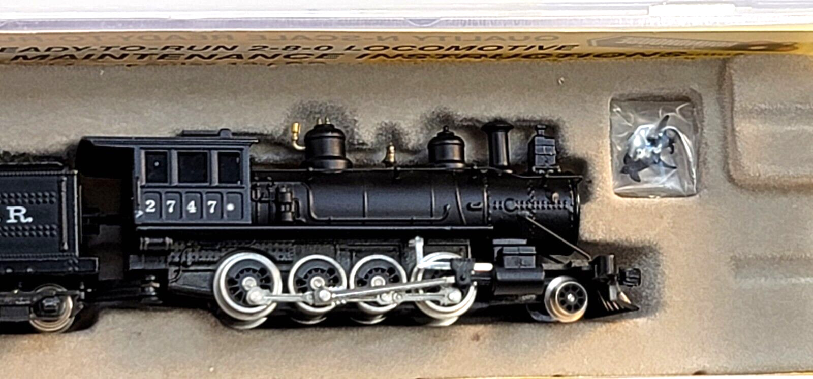 N MDC Roundhouse 8010 NYC & Hudson River 2-8-0 & Tender #2747 (Tested) NIB