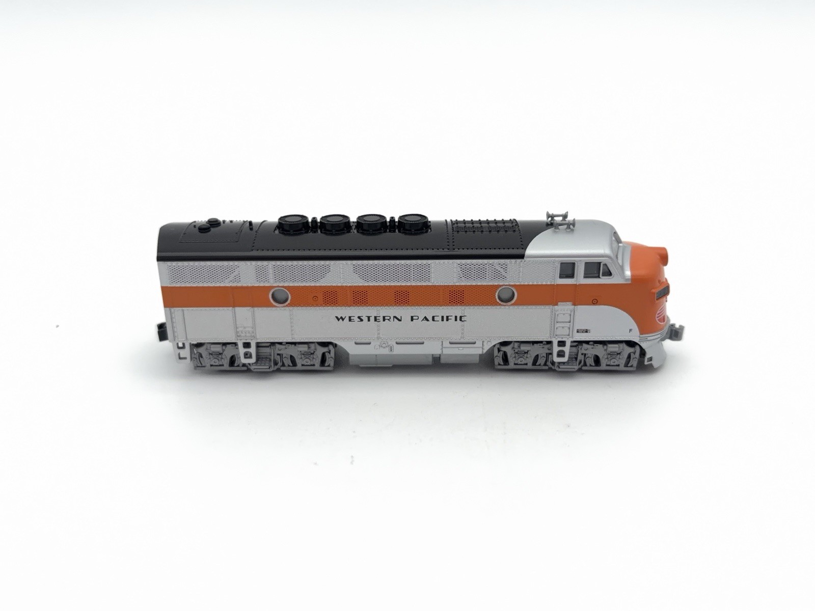 KATO – N – WP Western Pacific F3A/F3B Diesel Set #801A -Train 176-1204, 176-1208