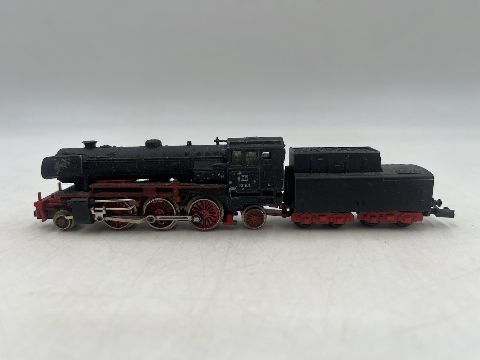 Rapido Arnold N scale train 23105 DB