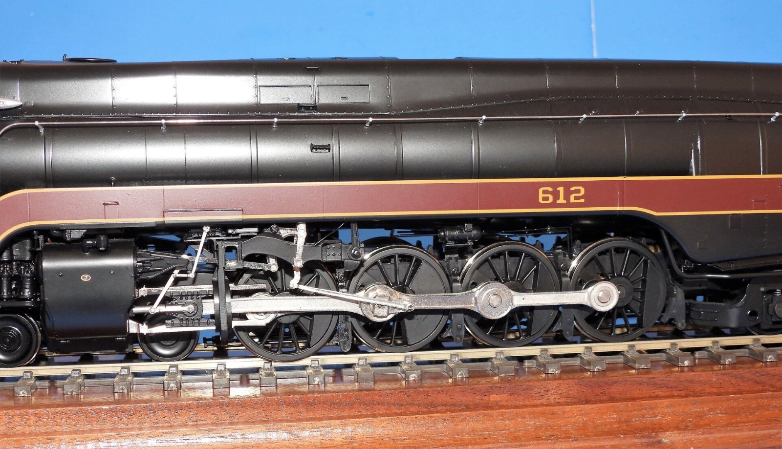 O Brass N&W J-Class 4-8-4 Steam Locomotive #612 Overland Models 0927.1