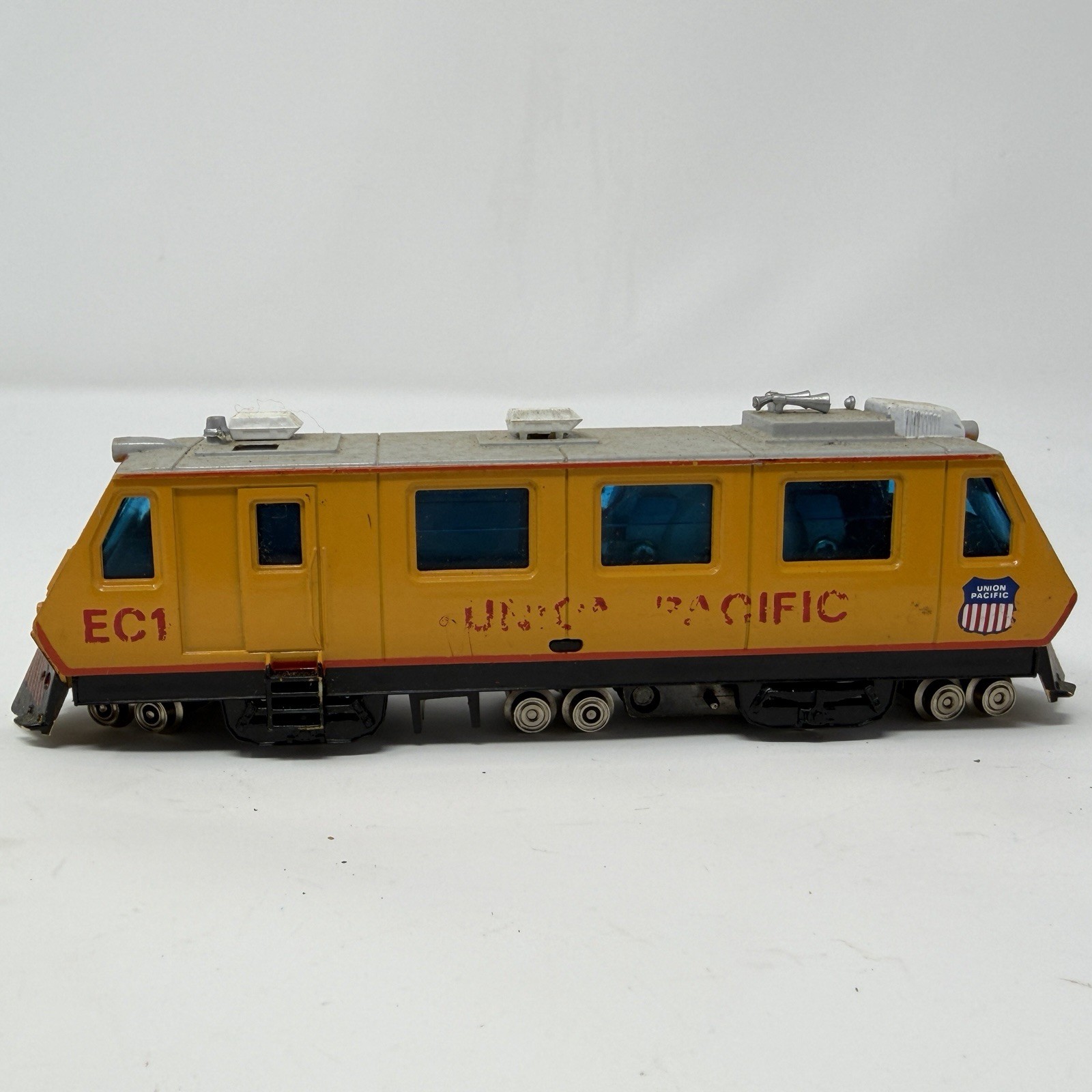 Bachmann HO Plasser EM80C Union Pacific EC1 Track Cleaner Parts Repair