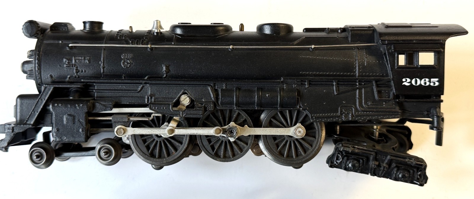 Lionel 2065 Vintage O 4-6-4 Small Hudson Steam Locomotive & 2046W Tender