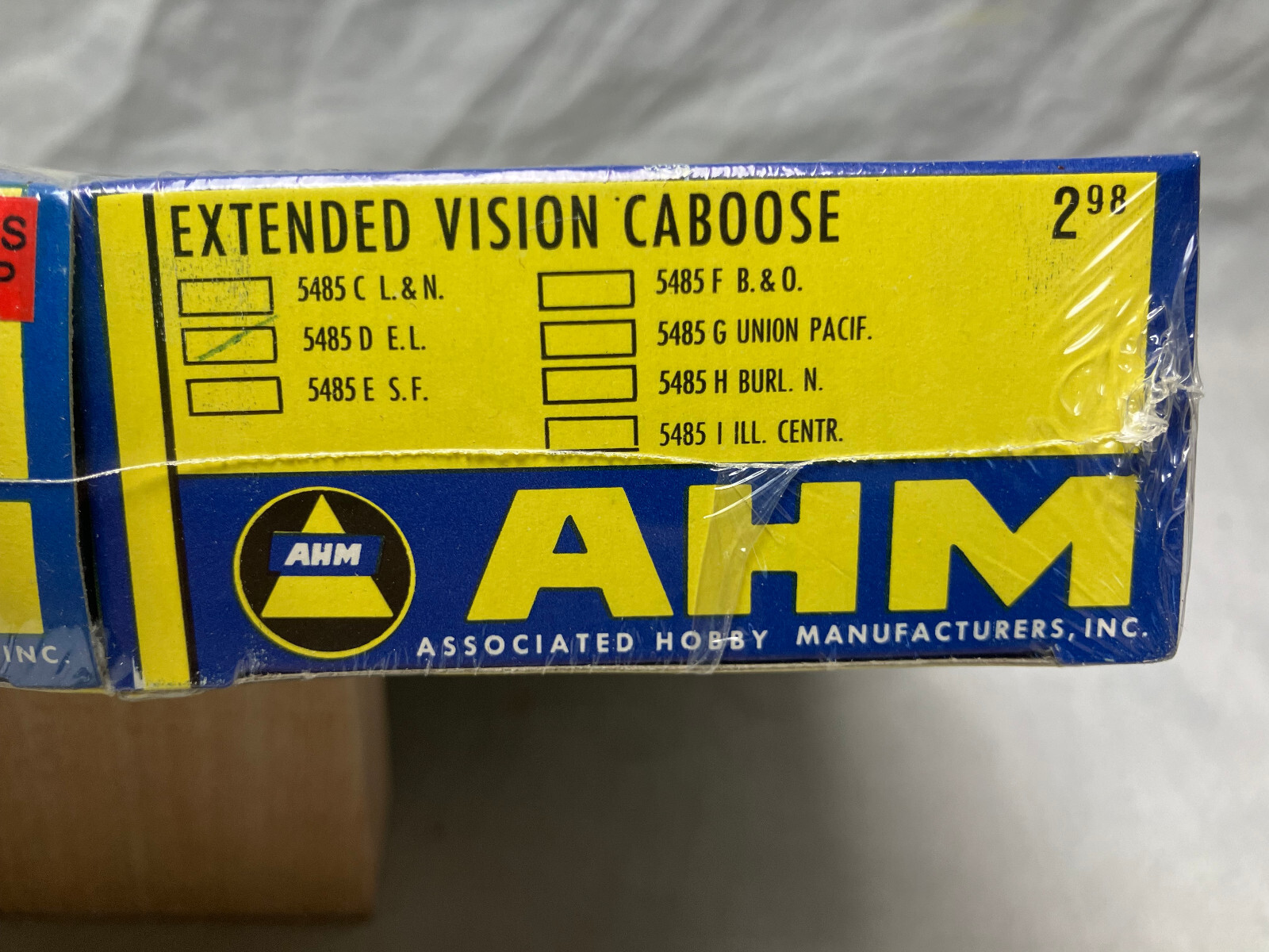 Sealed 3-pac, AHM loco, dummy and caboose. Lacawanna