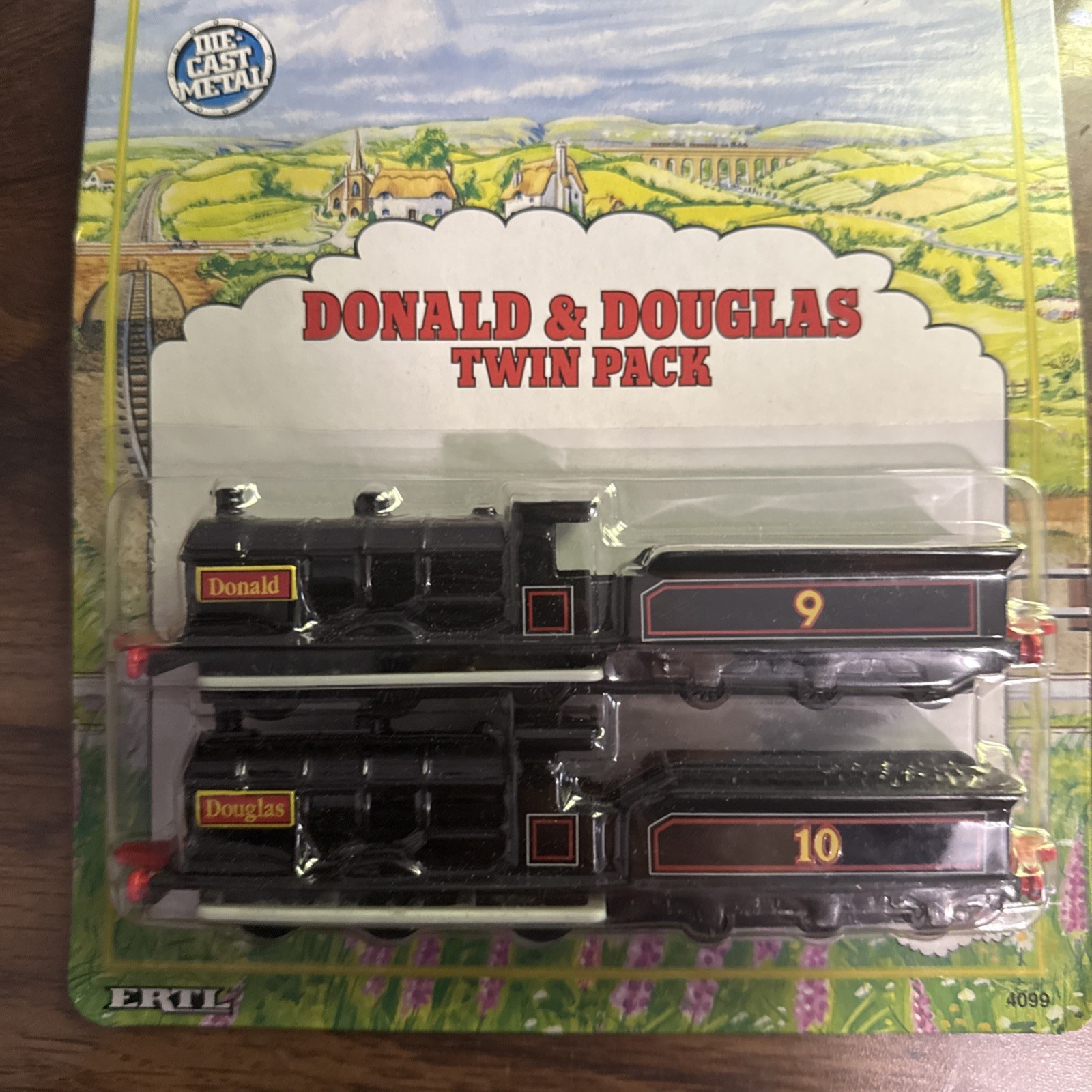 Thomas & Friends Die-Cast Donald & Douglas Twin Pack Ertl 4099 New in package