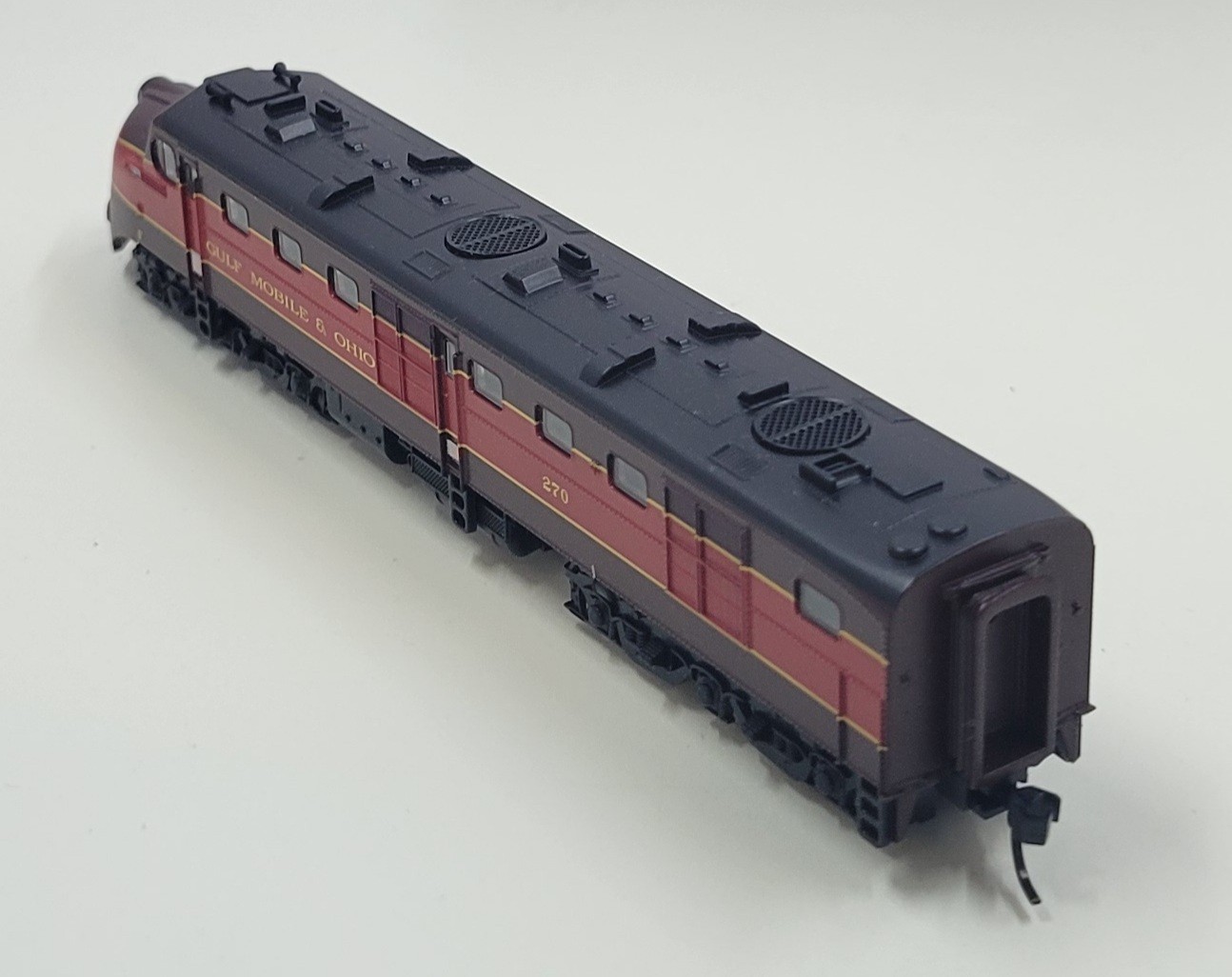 Life Like Walthers 7706 N scale DL109 Gulf Mobile & Ohio #270 Diesel Locomotive