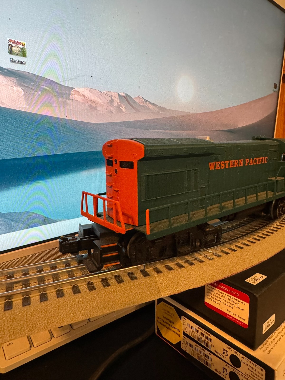 Lionel 6-28846 O Western Pacific U36B Diesel Locomotive in Original Box