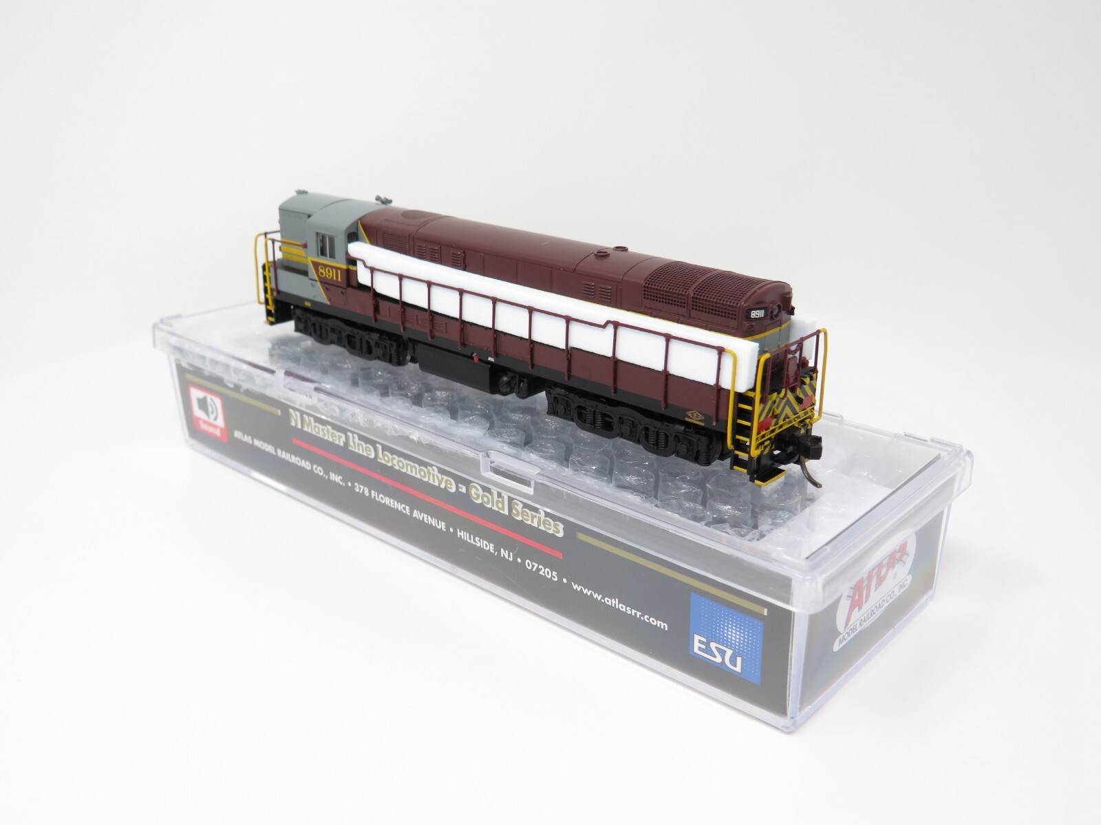 Atlas N 40005416 DCC ESU LokSound Canadian Pacific FM Trainmaster H24-66 Diesel