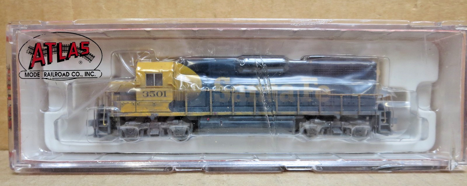 Atlas 49872 GP-38 Santa Fe 3501 Factory DCC Equipped N Scale
