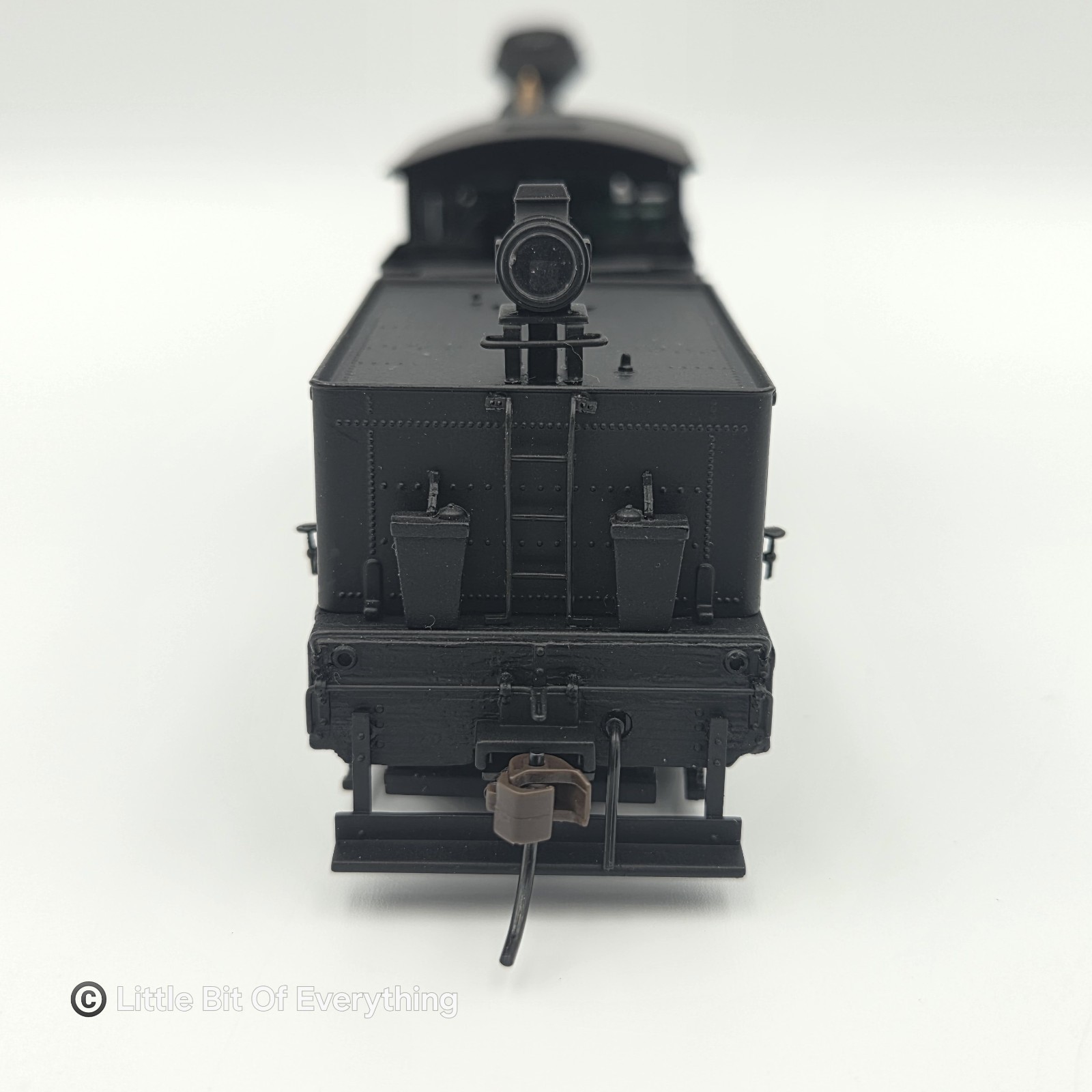 Bachmann Spectrum 80-Ton Three Truck Shay Locomotive Unlettered (Wood Cab) 81901