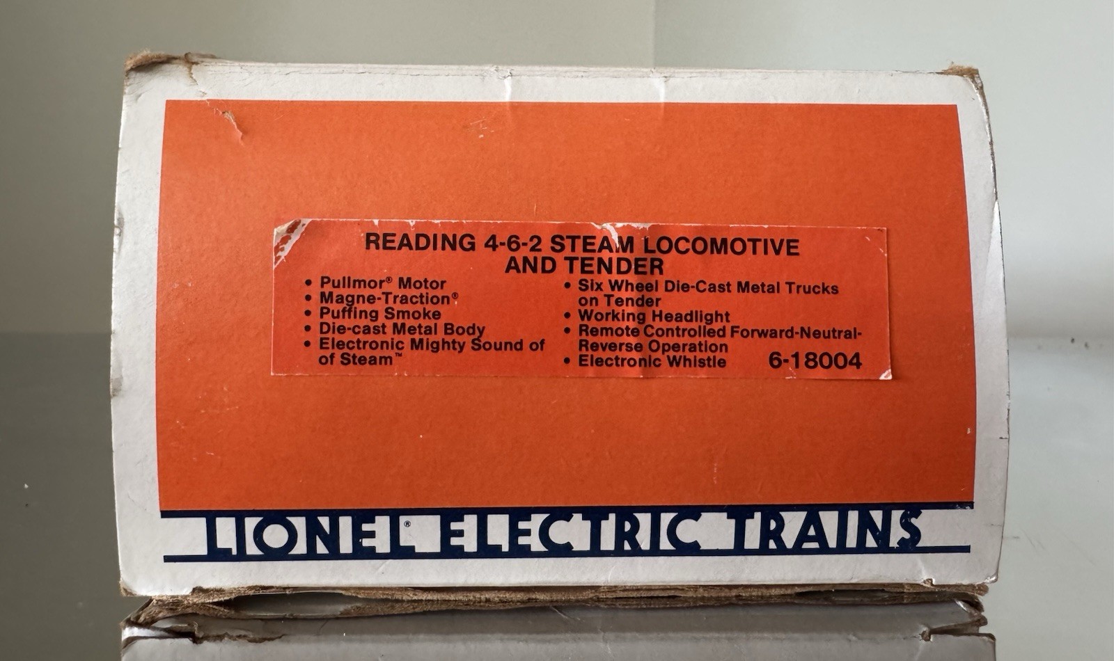 Lionel 6-18004 Reading 4-6-2 Steam Locomotive and Tender