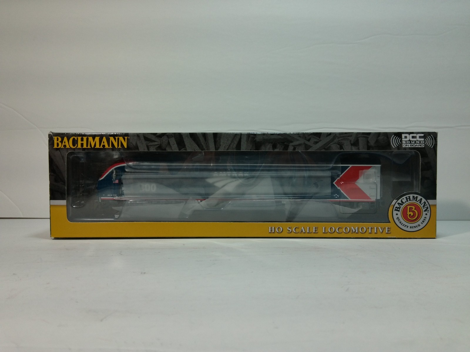 Bachmann 68301 HO Scale Charger ALC-42 Locomotive, DCC+Sound Phase VI#300