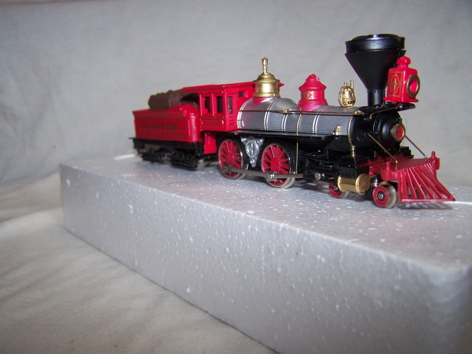 Bachmann #51024 HO Scale 4-4-0 American Locomotive Central Pacific(DC)