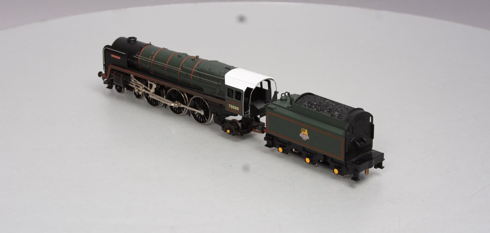 Hornby R507 OO Scale BR Britannia Class 4-6-2 Pacific Steam Locomotive #70000 LN