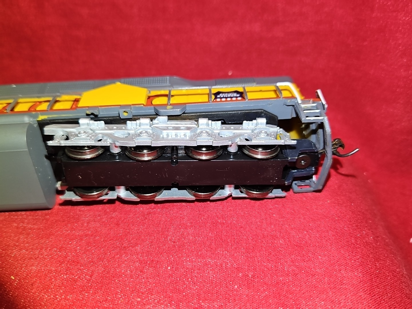 Bachmann HO Union Pacific Dd40AX 16 Wheel Diesel Locomotive # 6938
