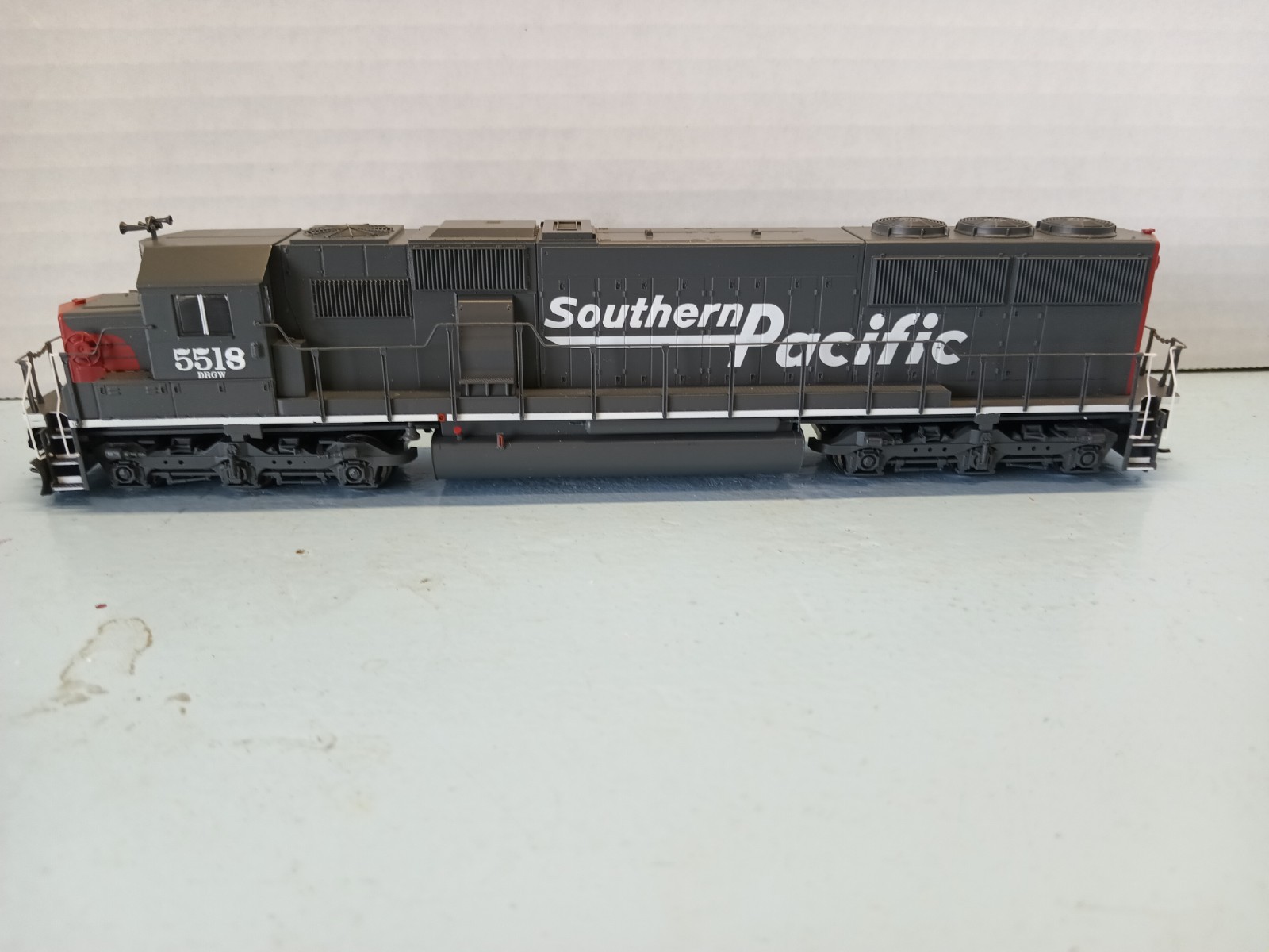 HO-Scale Walthers Southern Pacific SD50. DCC Sound Lights Original Box Packaging