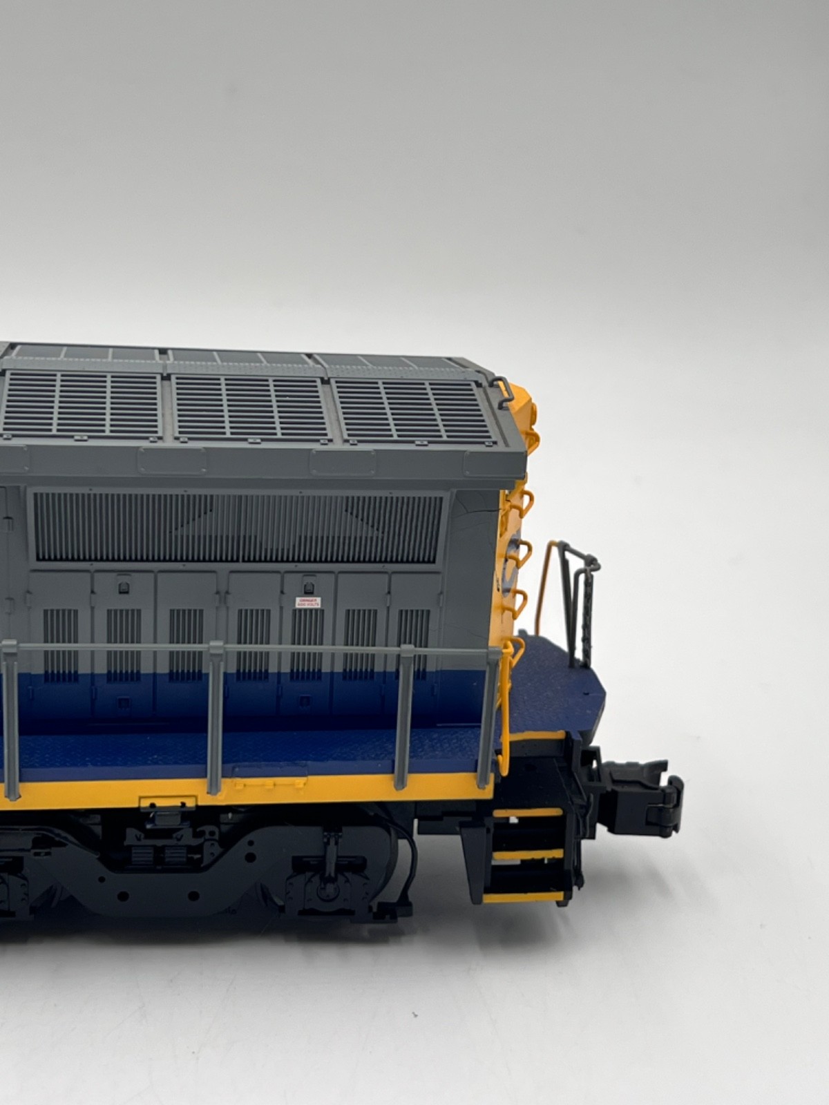 Atlas O 6832-2 CSX 5937 Dash 8-40B Diesel Locomotive TMCC RailSounds 3 Rail