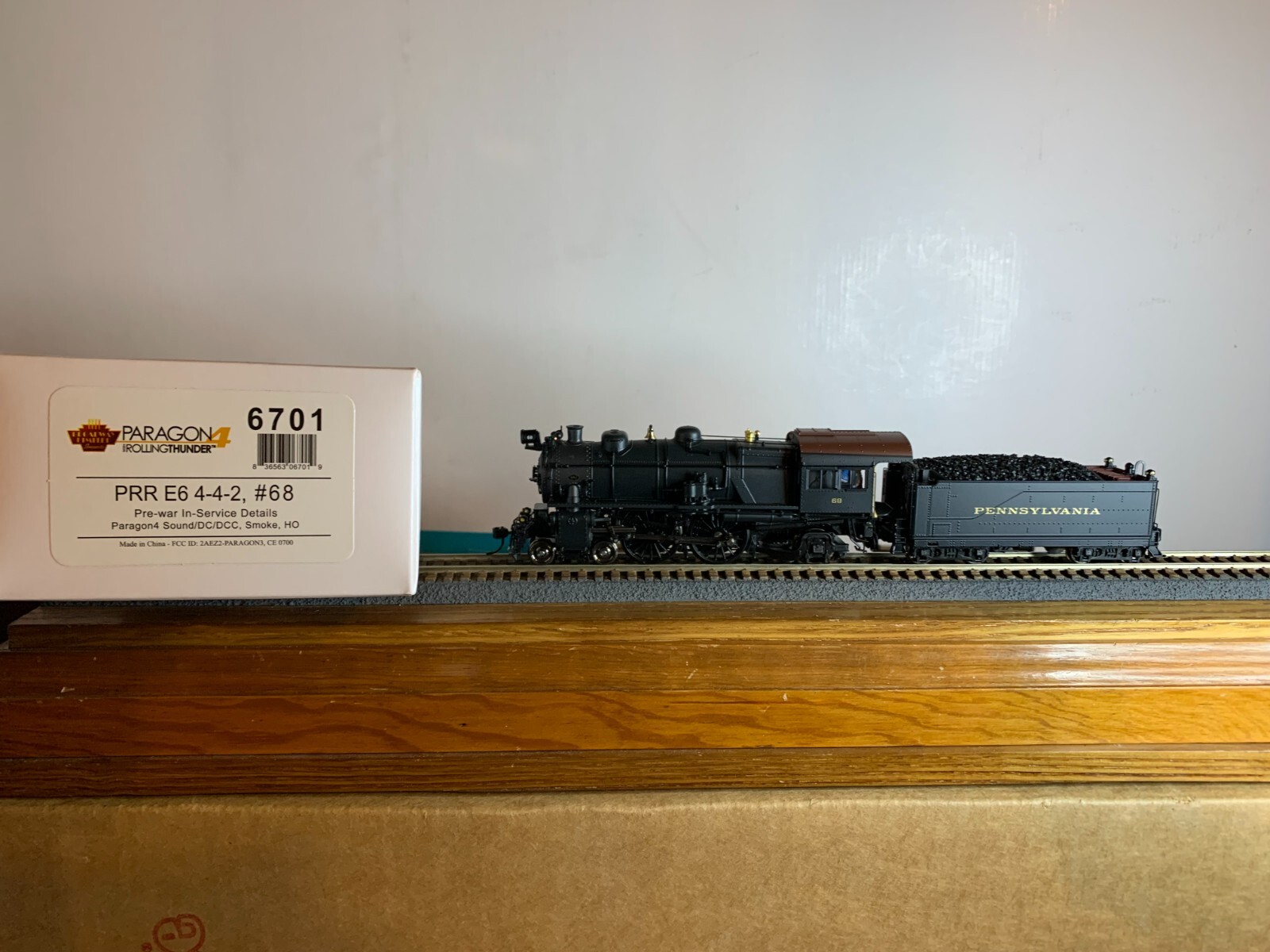 B.L.I. #6701 P.R.R. E-6 4-4-2 Steam Loco #68 Pre War w/DCC & Sound H.O. 1:87